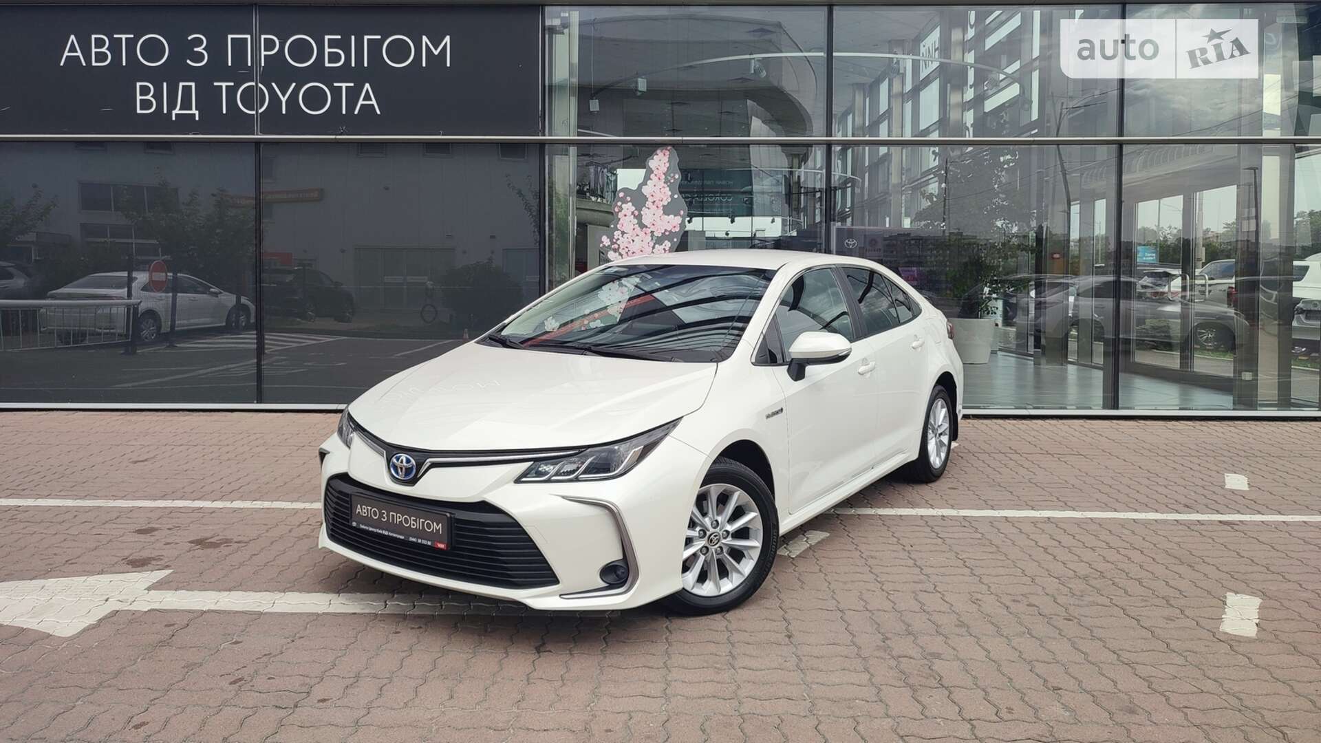 TOYOTA COROLLA HYBRID 2021