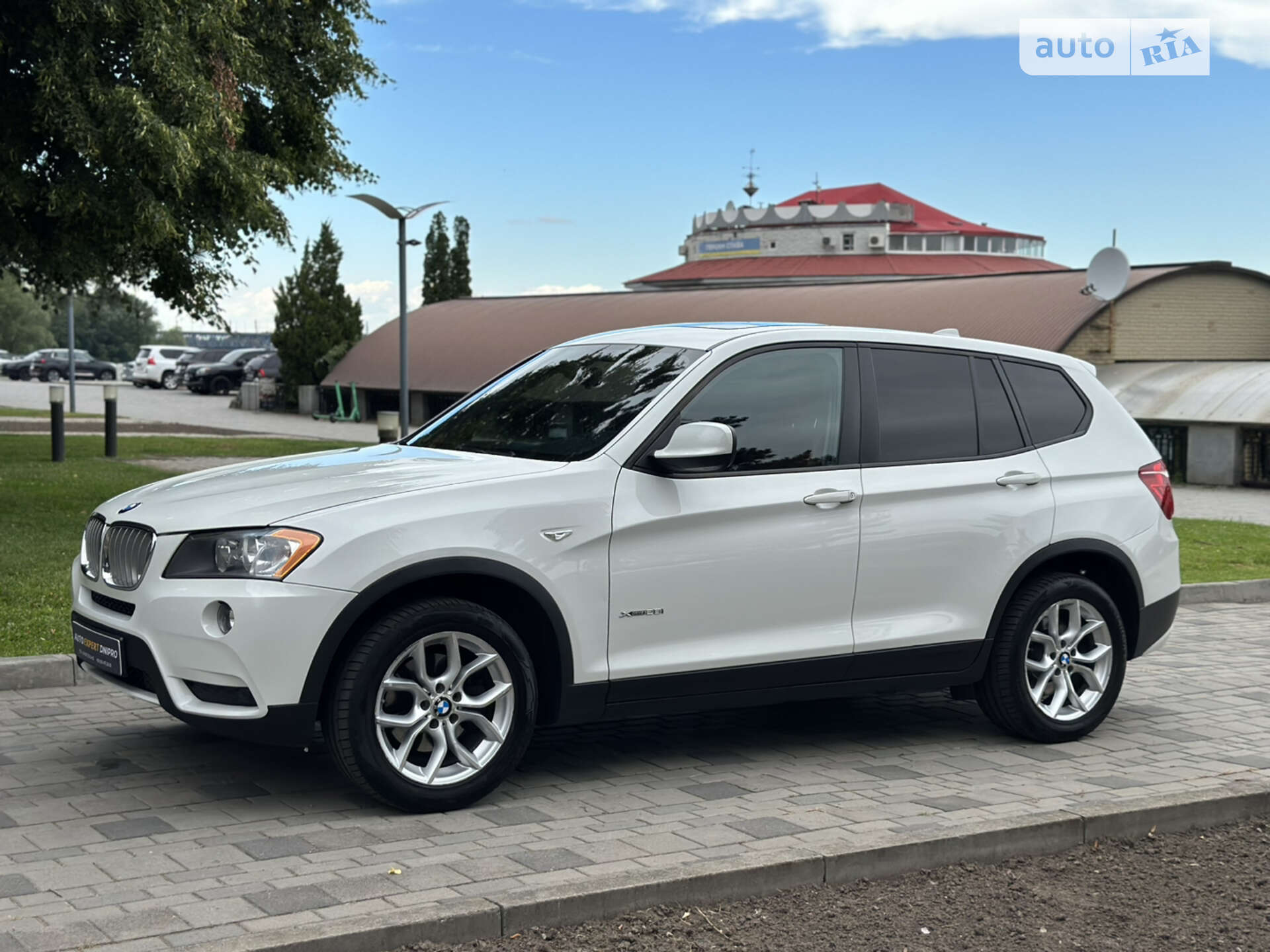Головне фото звіту автомобіля BMW X3 2012