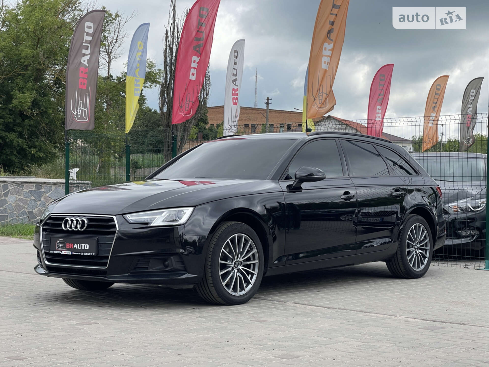 AUDI A4