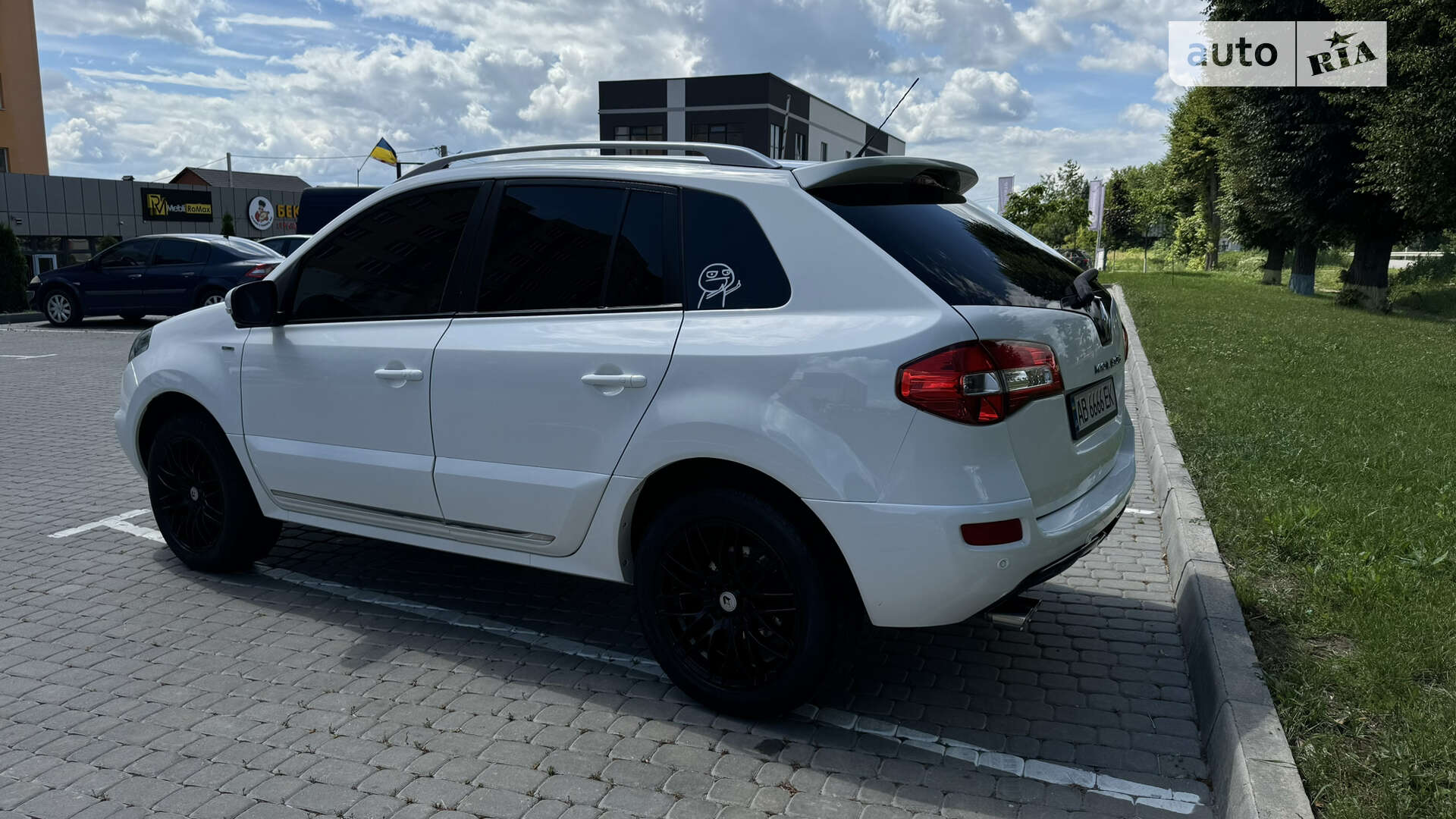 Головне фото звіту автомобіля RENAULT KOLEOS 2014