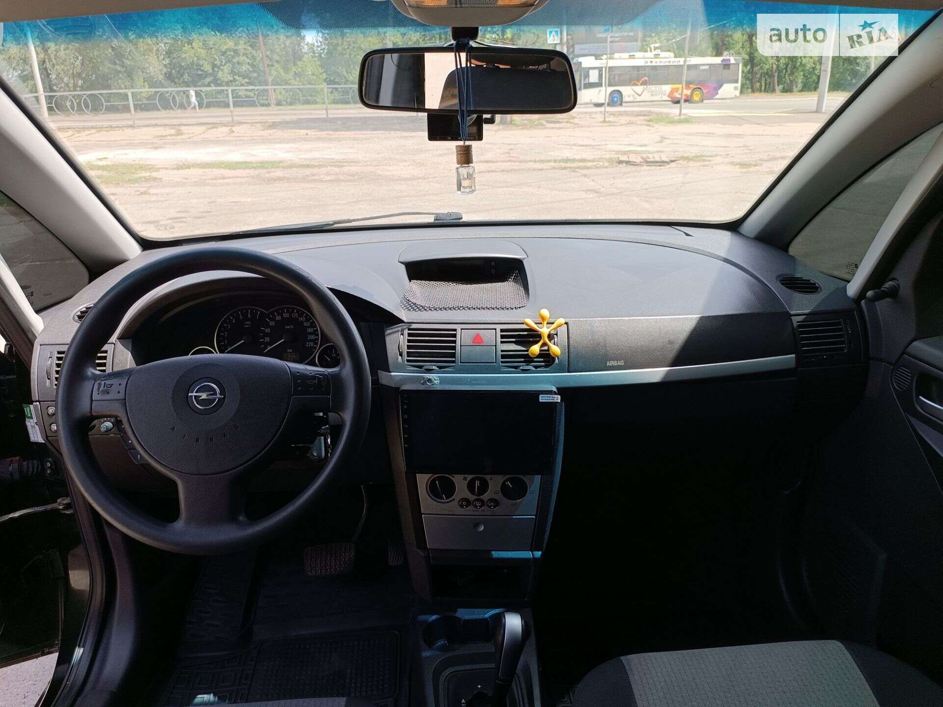 OPEL MERIVA 2005