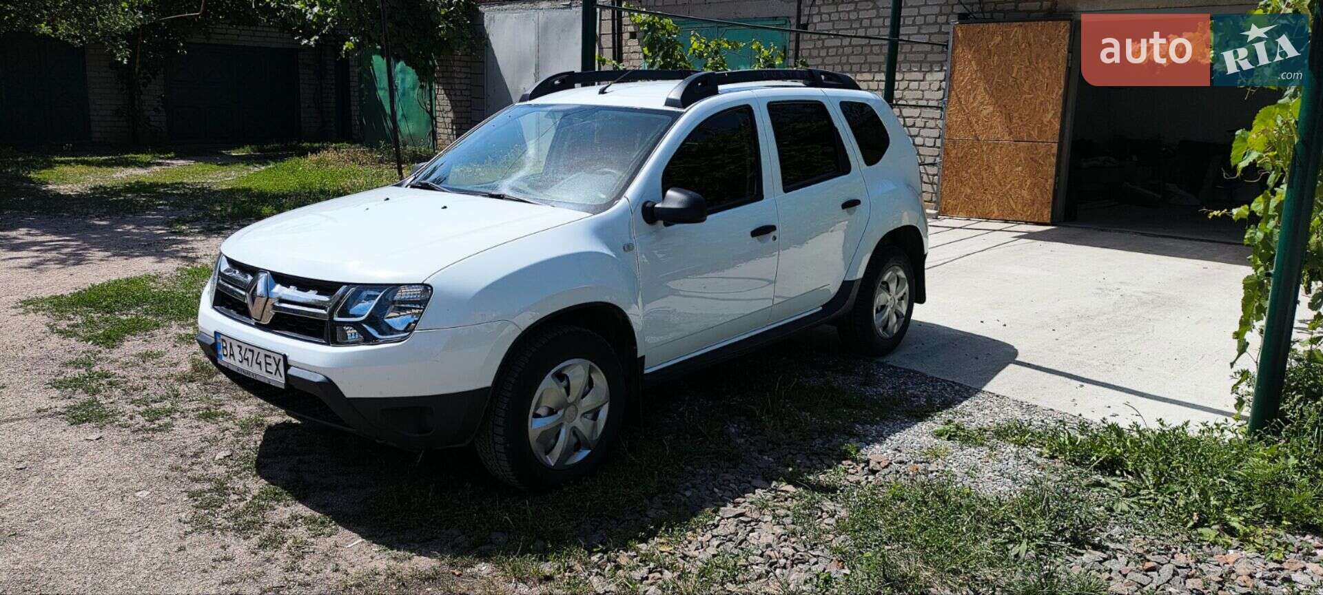 RENAULT DUSTER 2017