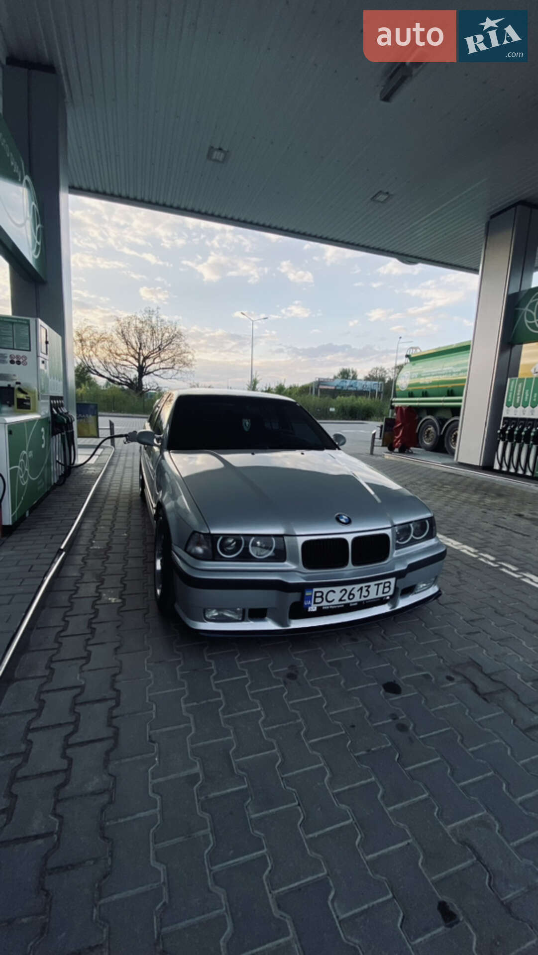 BMW 325 1992
