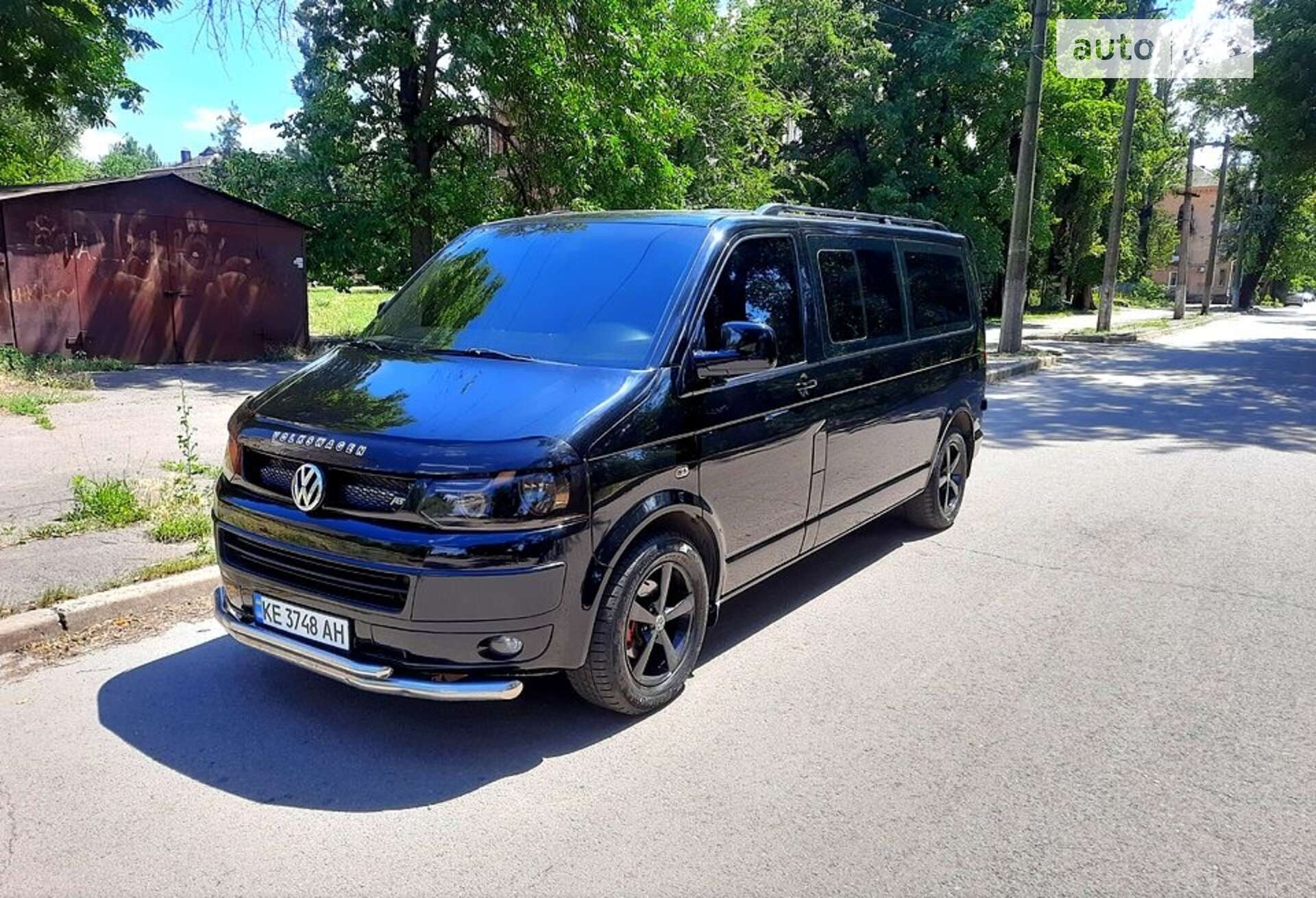 VOLKSWAGEN TRANSPORTER