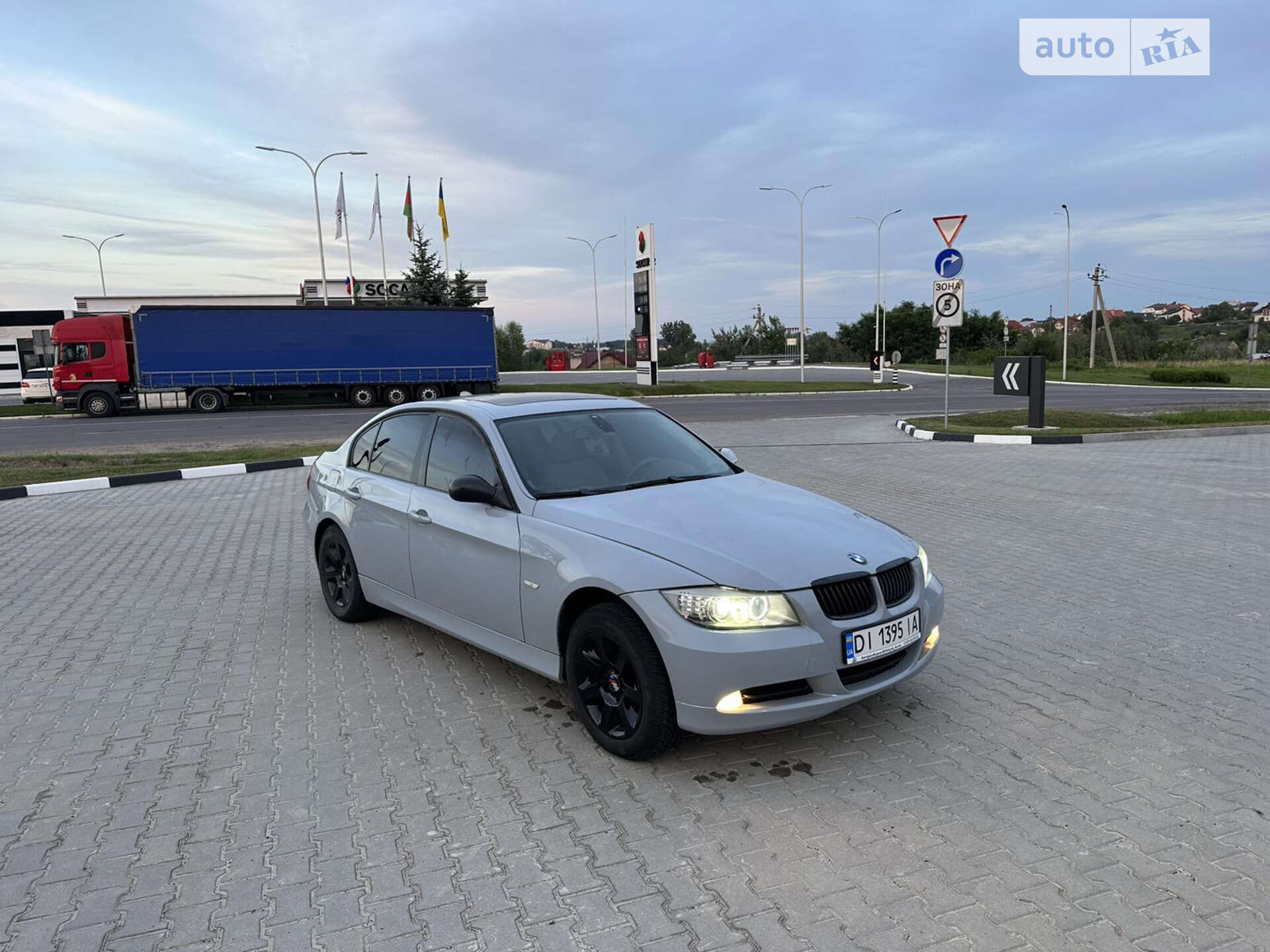 BMW 318 2006