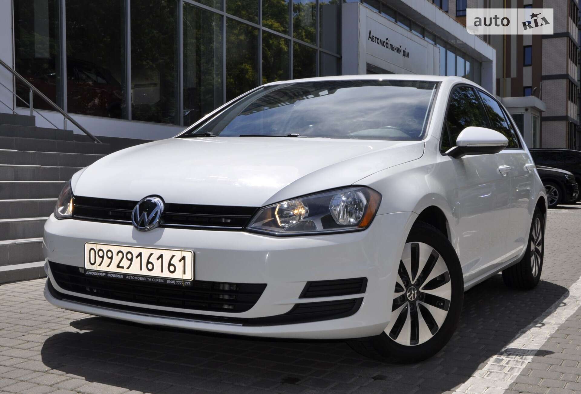 VOLKSWAGEN GOLF 2015