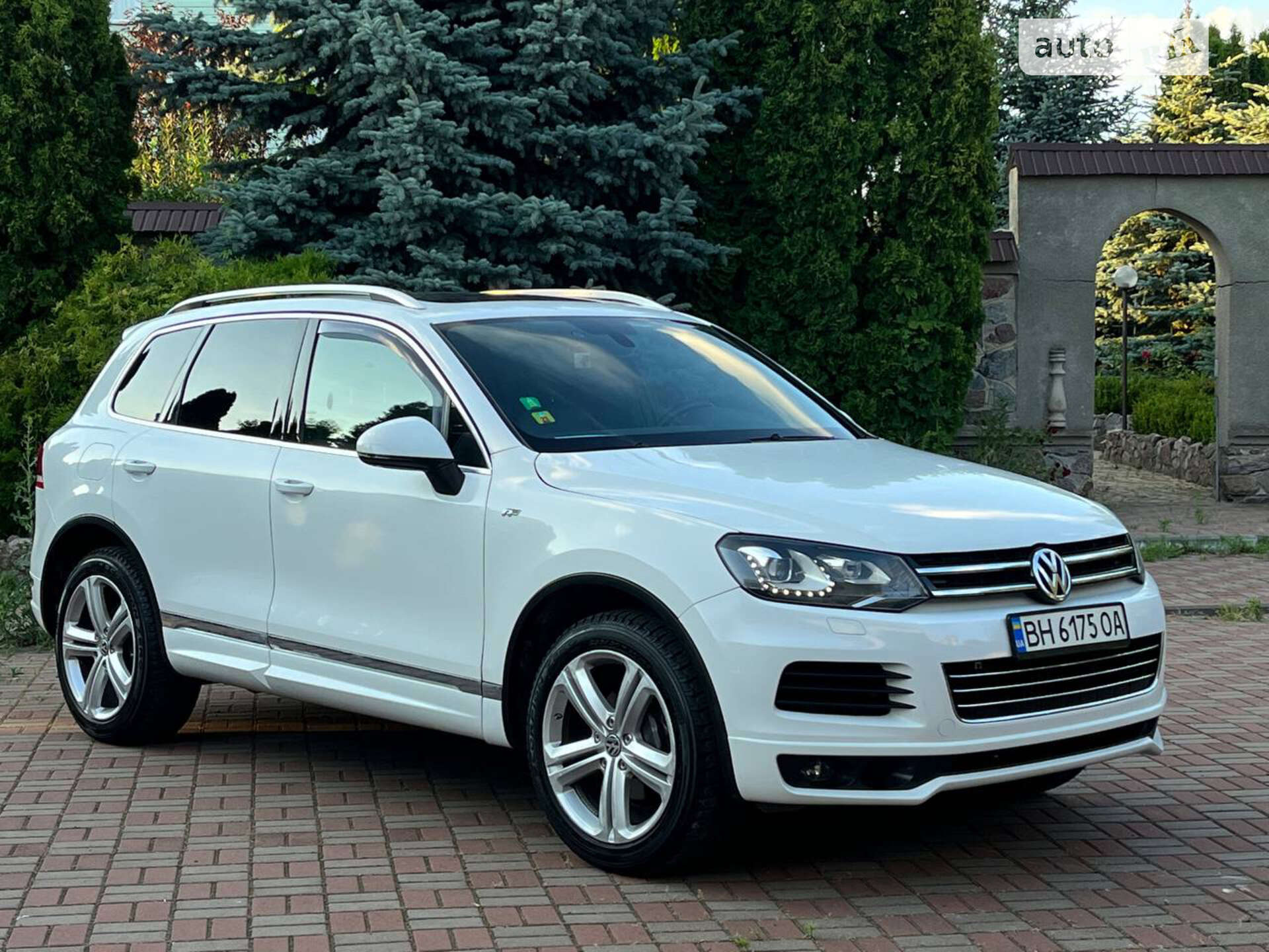 VOLKSWAGEN TOUAREG 2014