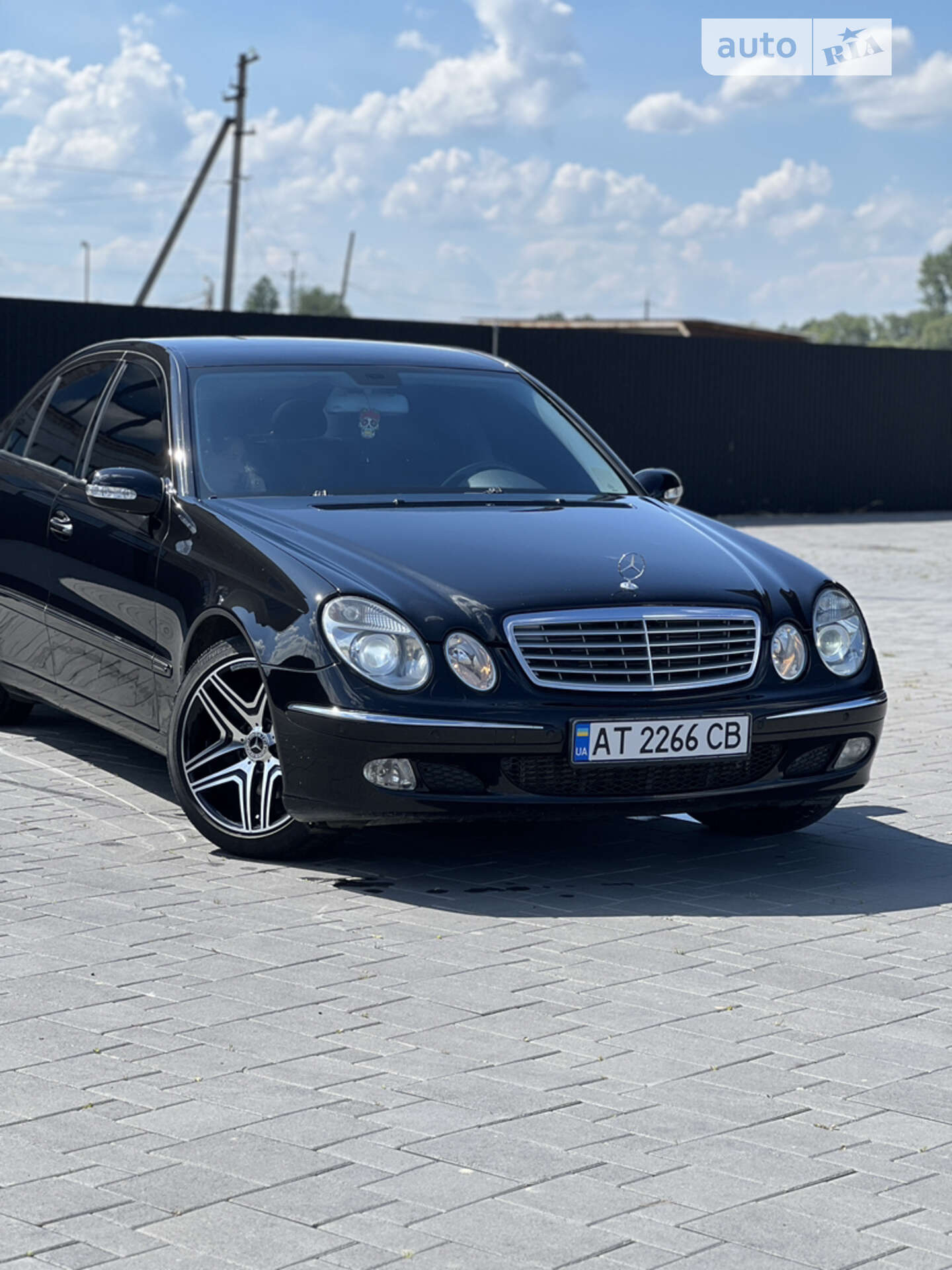 MERCEDES-BENZ E 320 CDI 2005