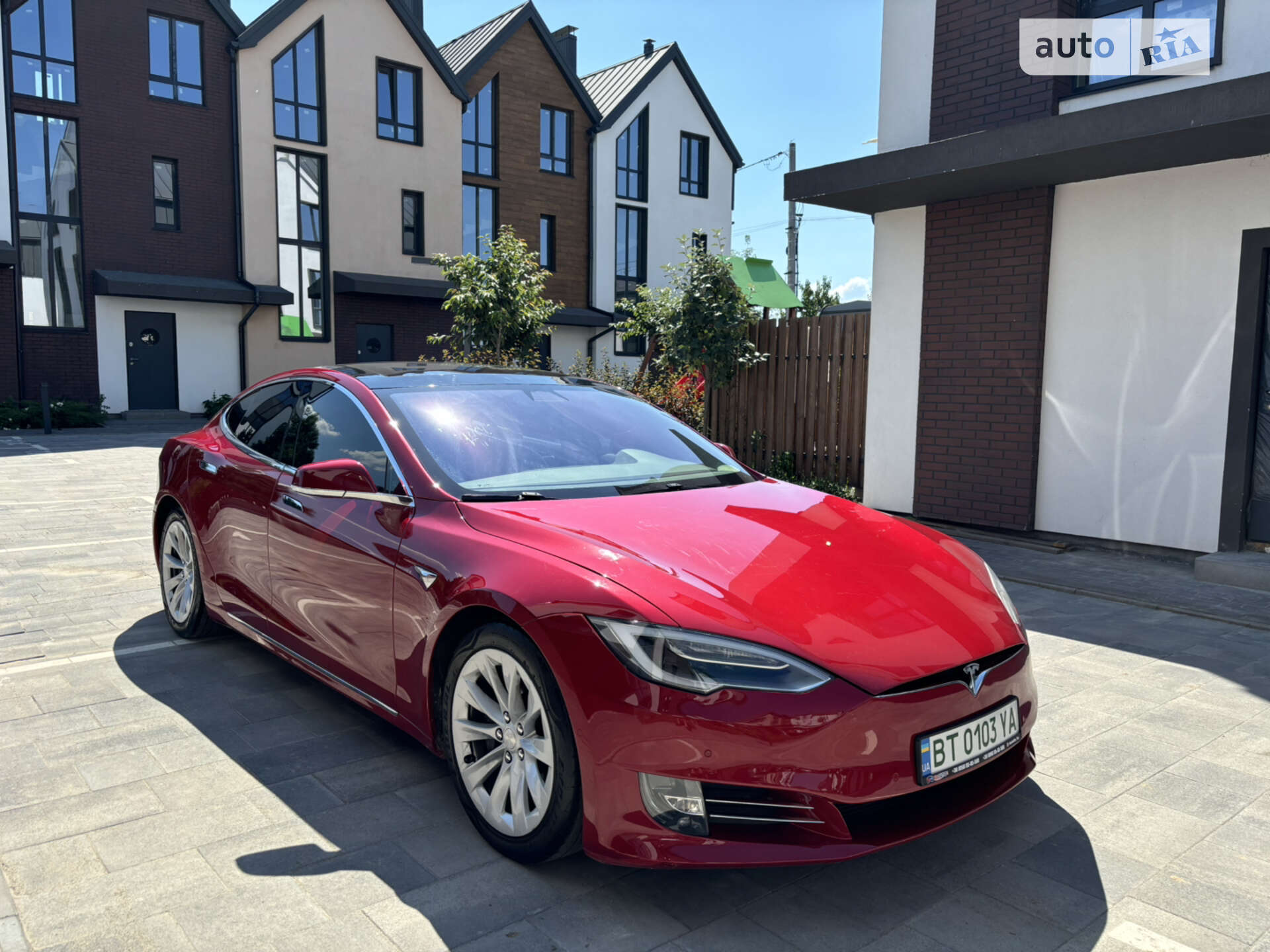 TESLA MODEL S60 2016