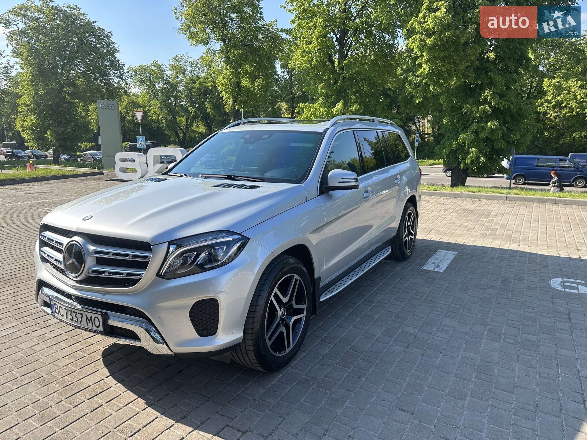 Головне фото звіту автомобіля MERCEDES-BENZ GLS 350 2016