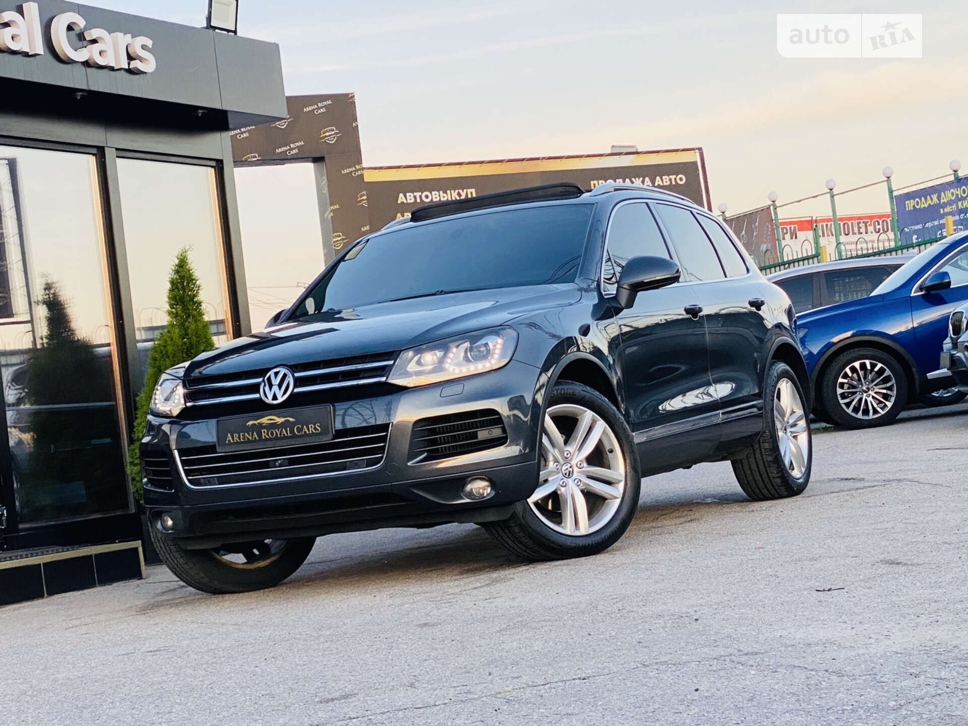 VOLKSWAGEN TOUAREG 2013