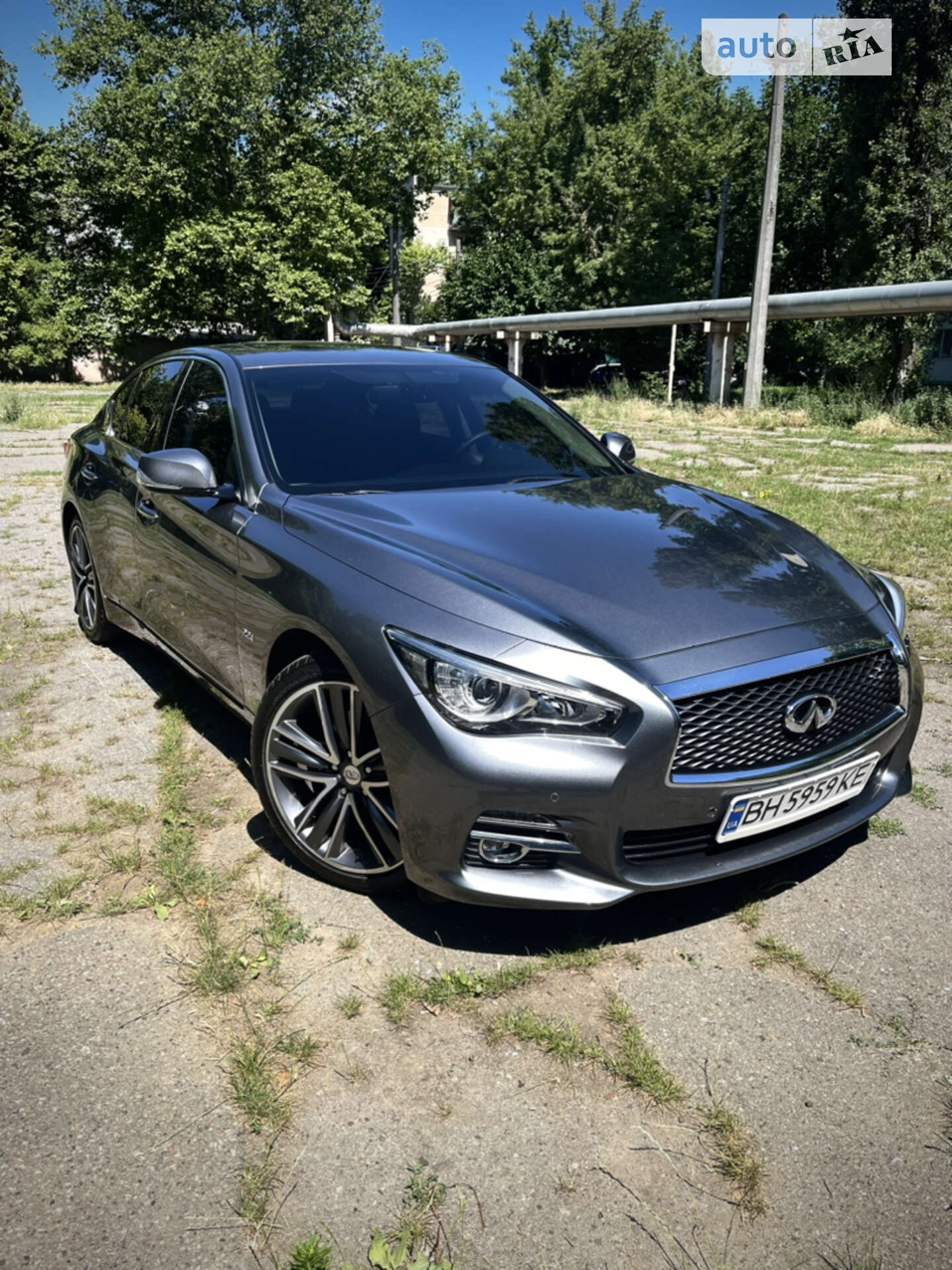 INFINITI Q50 2015