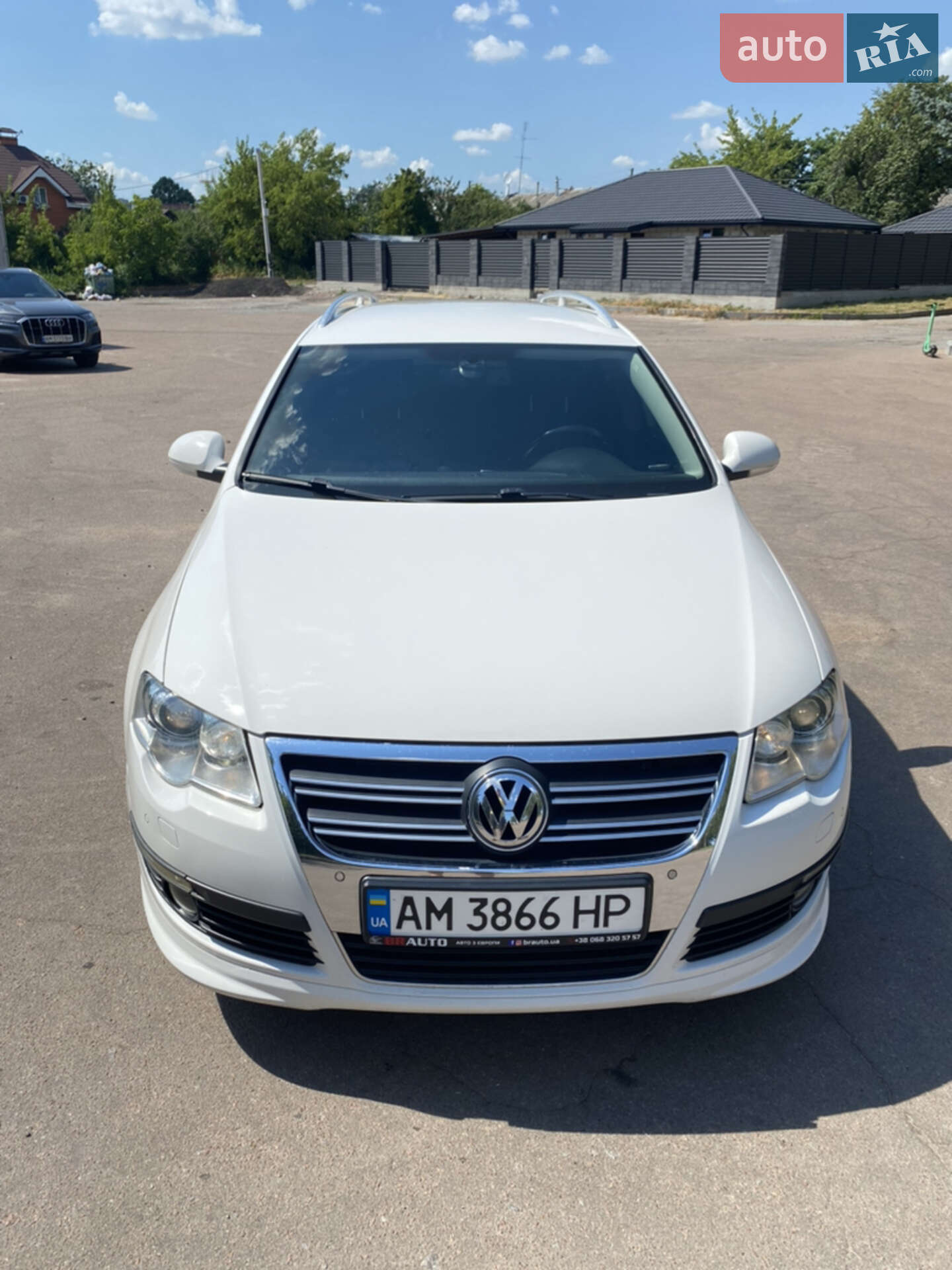 VOLKSWAGEN PASSAT 2010