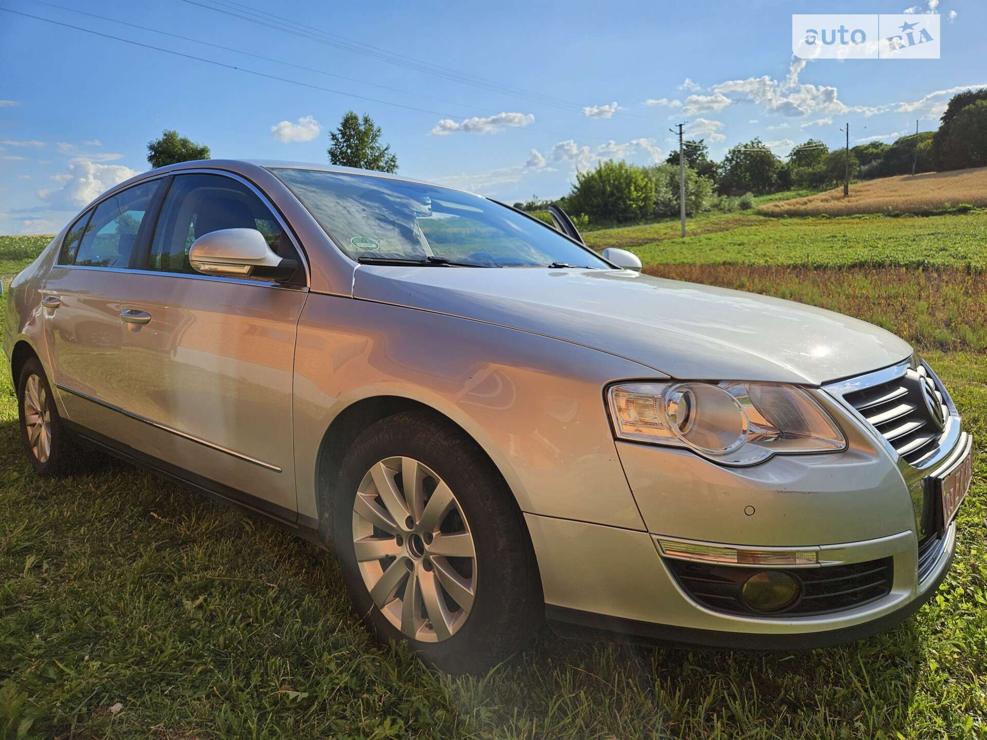 VOLKSWAGEN PASSAT 2010
