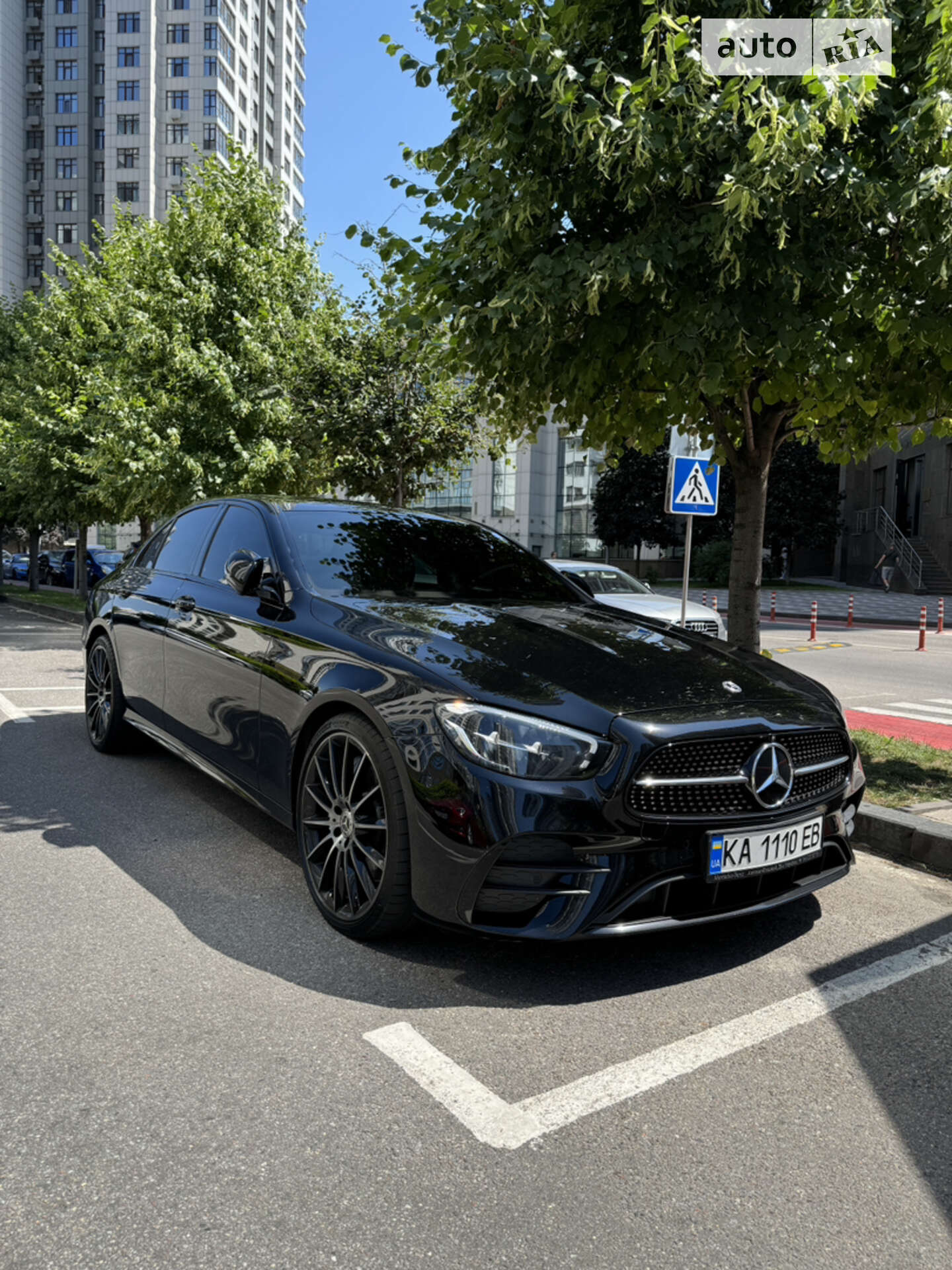 Mercedes-Benz E-Class 2022