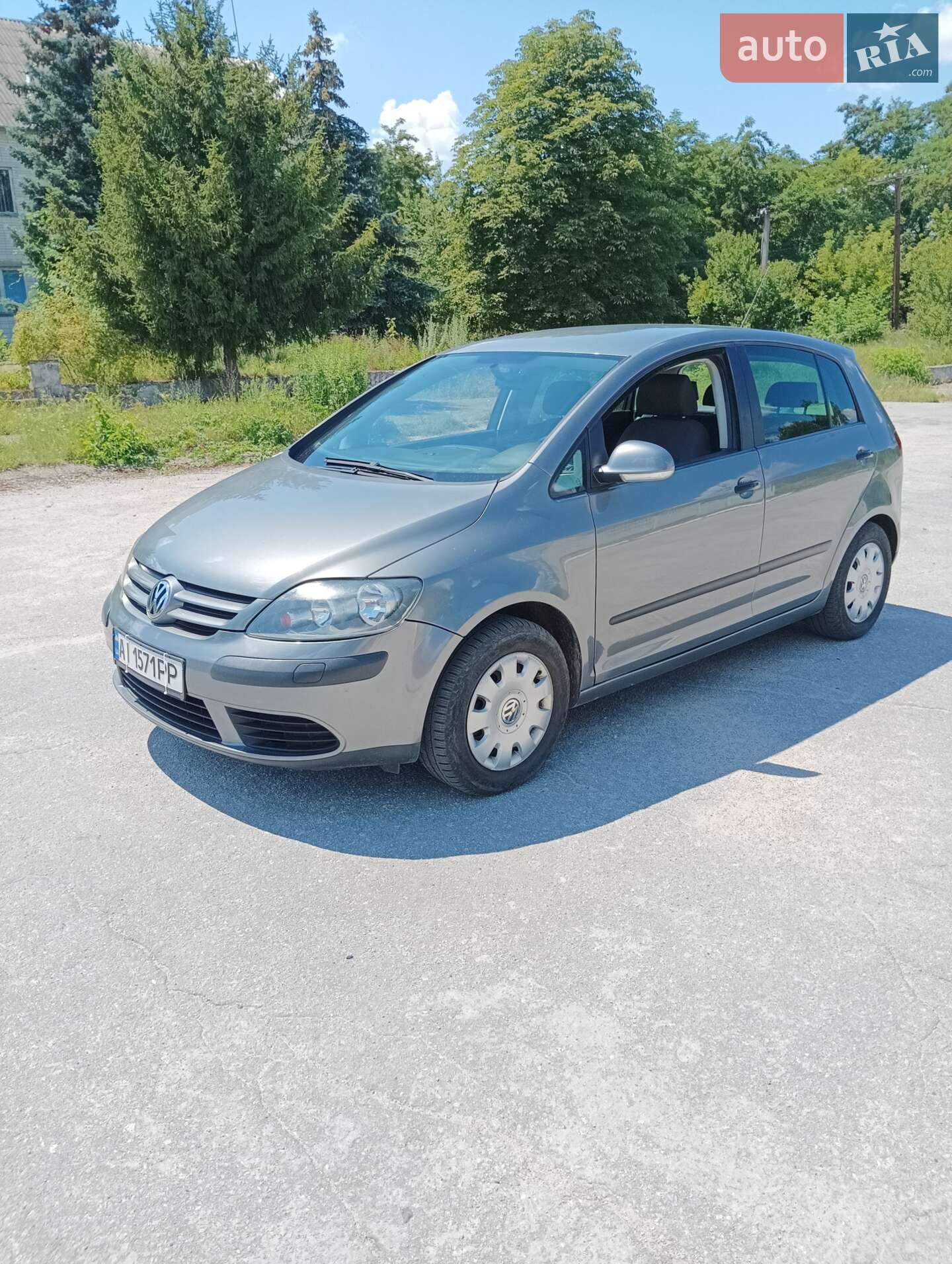 VOLKSWAGEN GOLF 2005