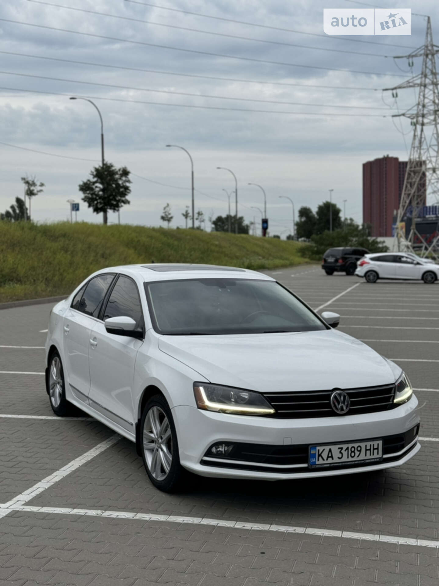 VOLKSWAGEN JETTA 2017