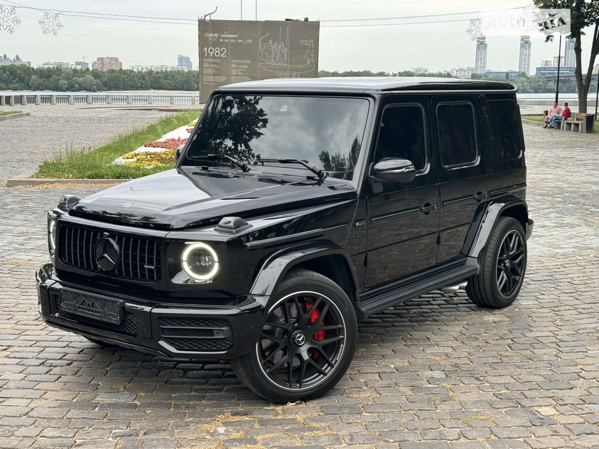 MERCEDES-BENZ G 63 AMG 2019