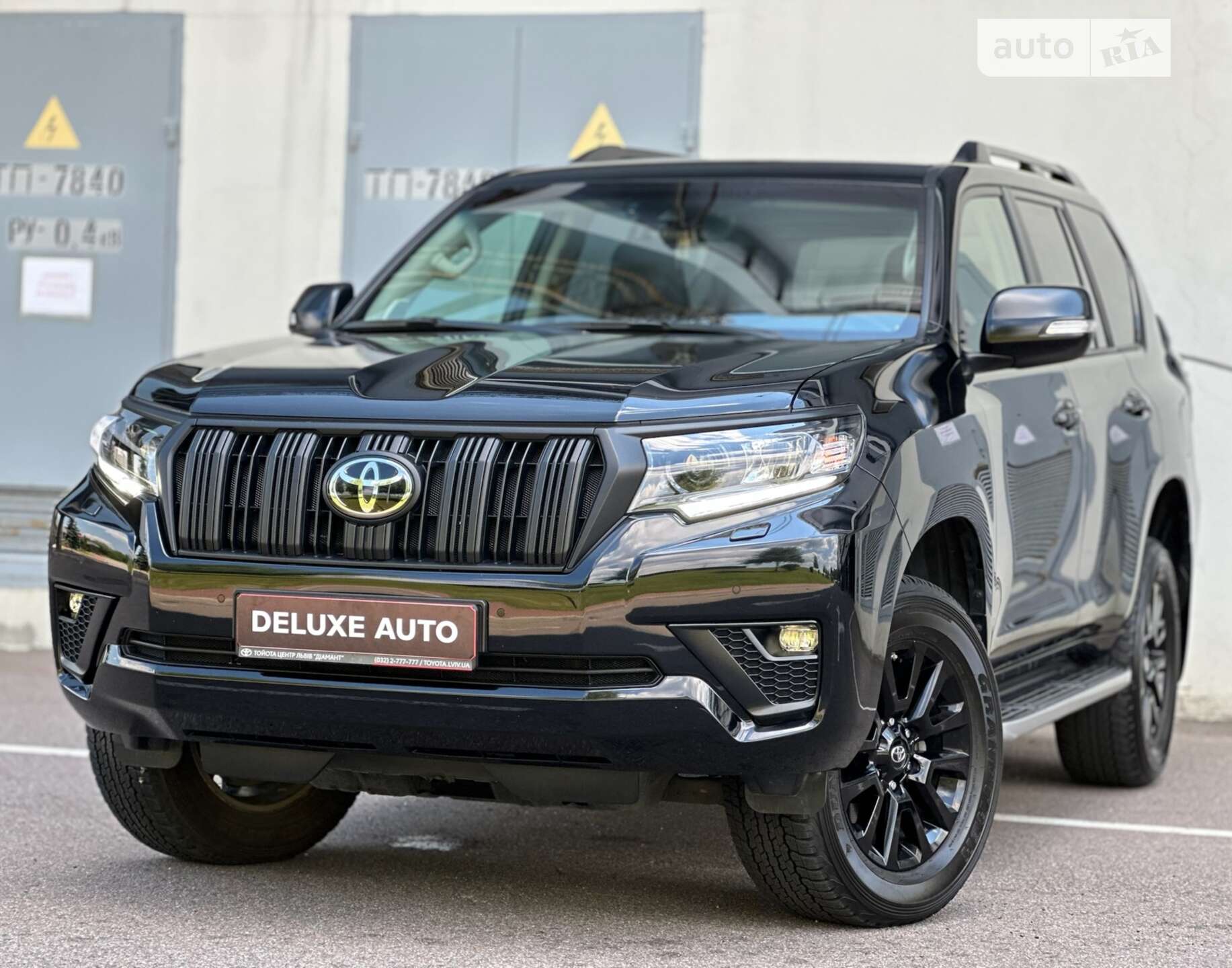 Головне фото звіту автомобіля TOYOTA LAND CRUISER PRADO 150 2022