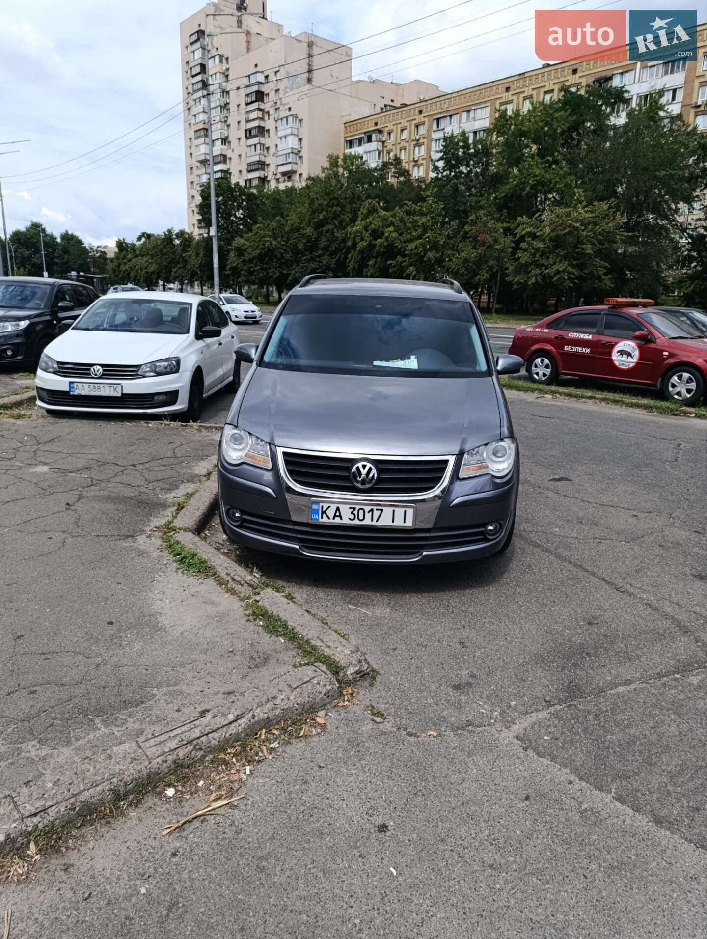 VOLKSWAGEN TOURAN 2007