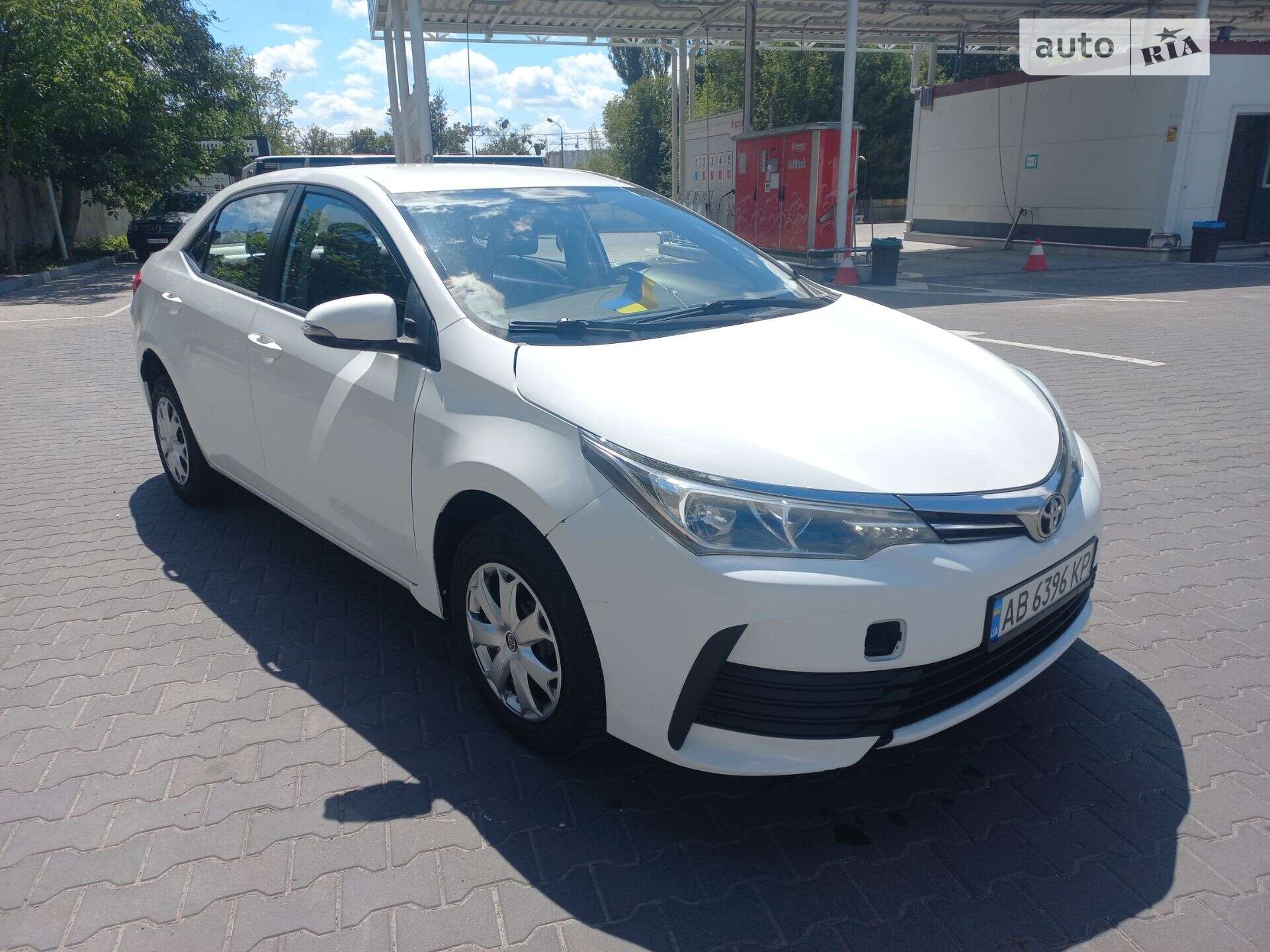 TOYOTA COROLLA 2017
