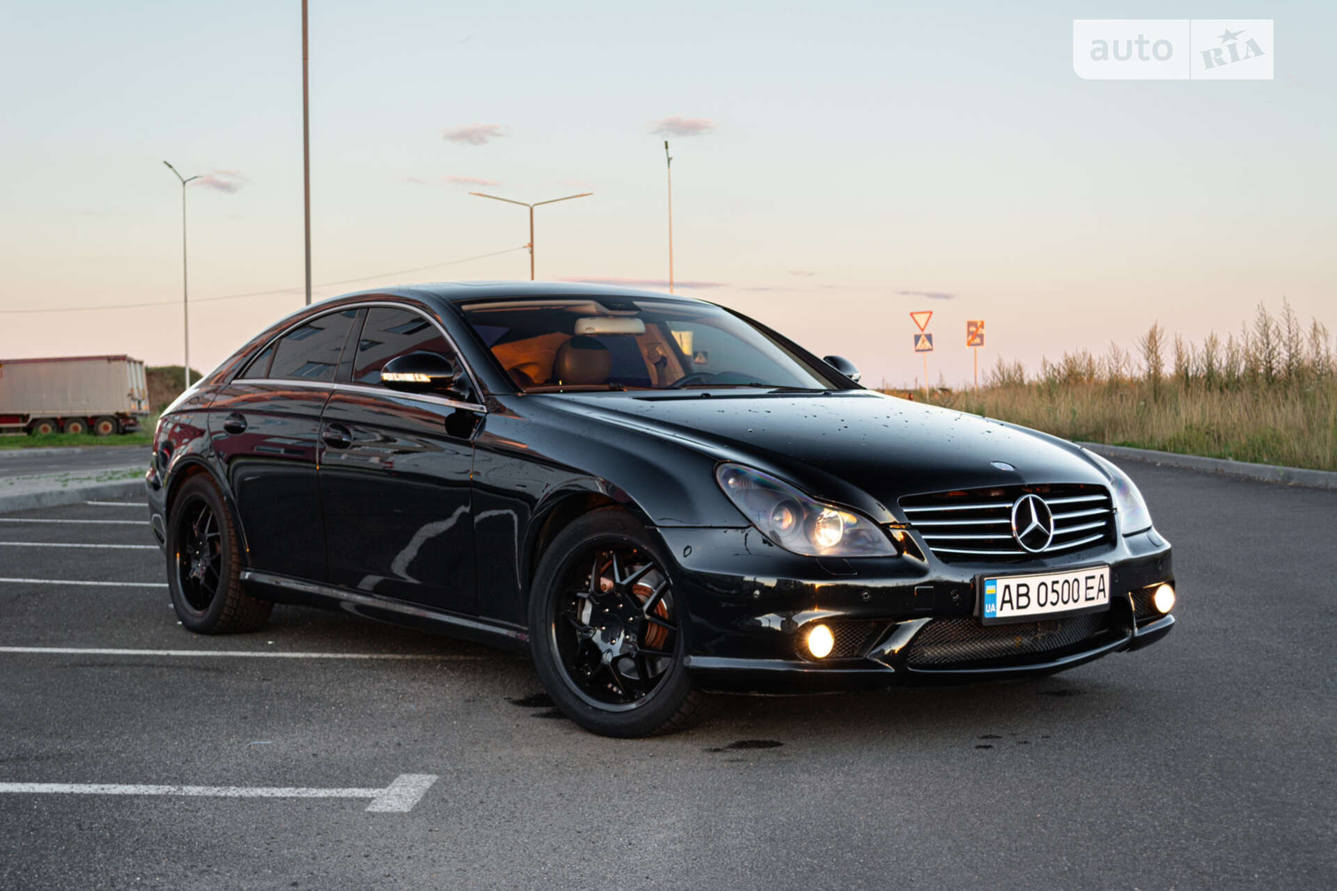 MERCEDES-BENZ CLS 500 2005