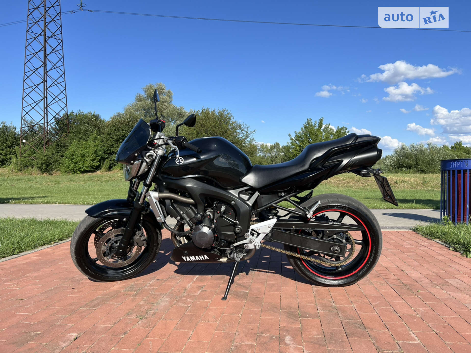 YAMAHA FZ-6 2005