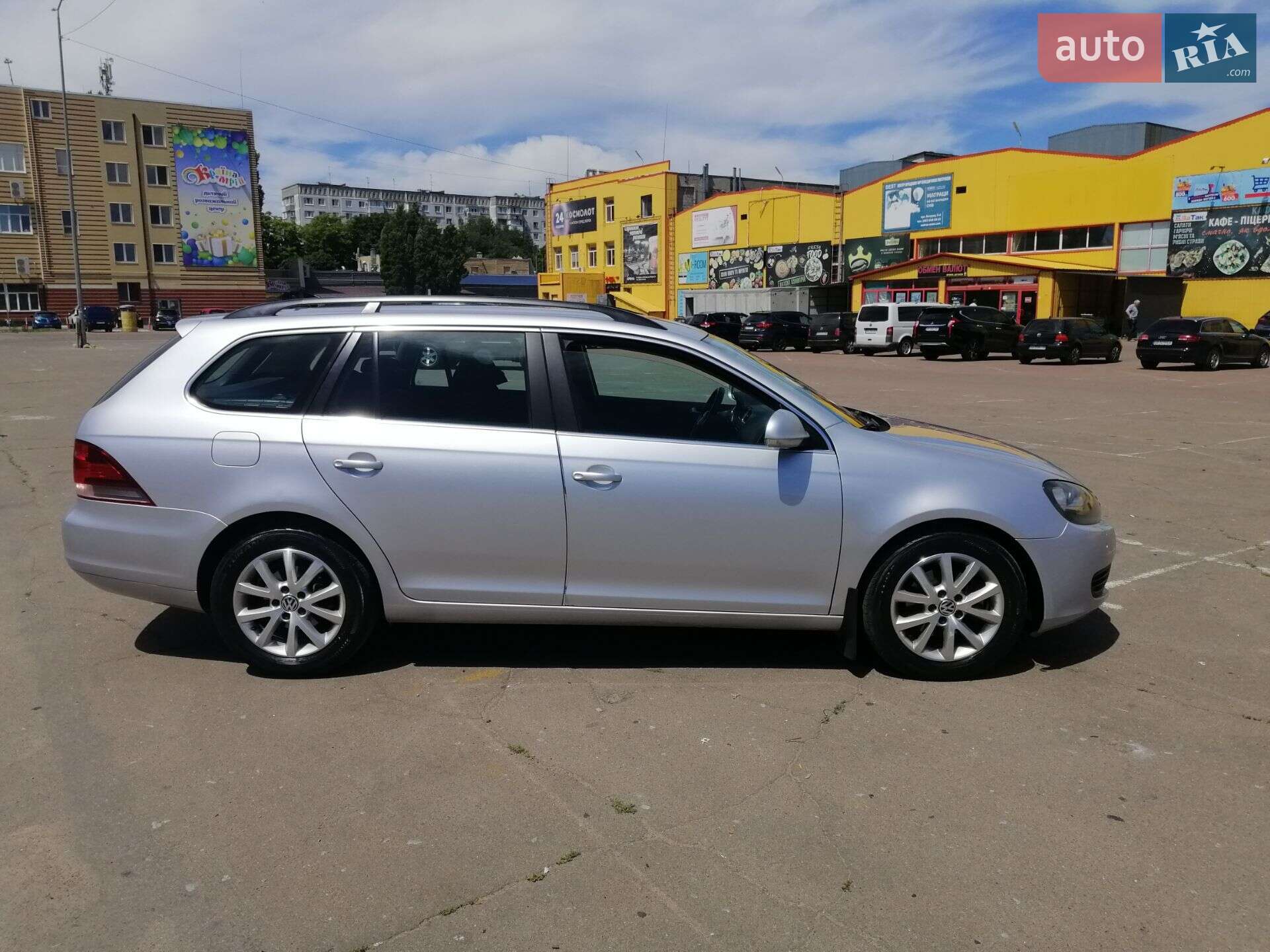 VOLKSWAGEN GOLF 2013