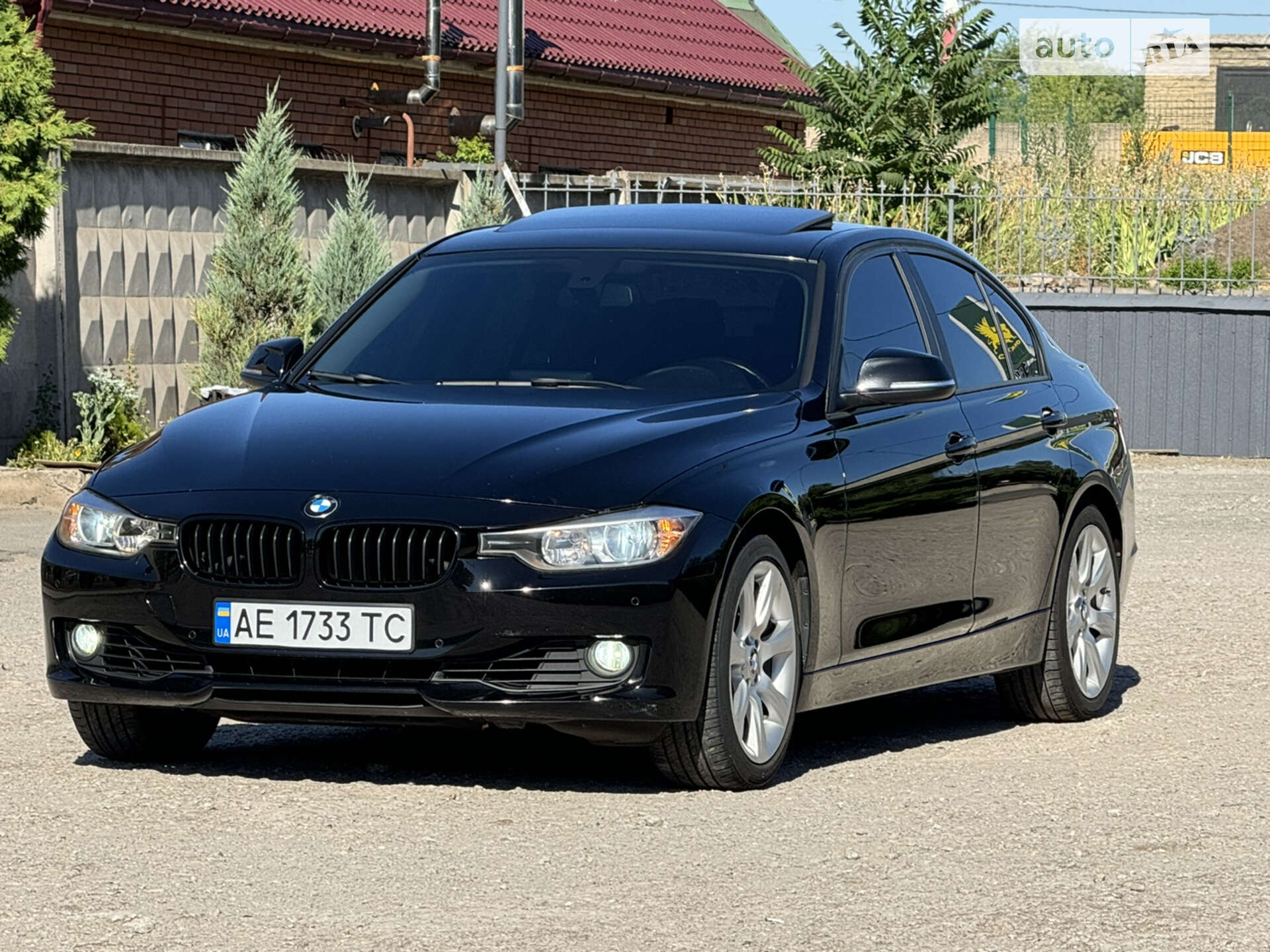 Головне фото звіту автомобіля BMW 328I 2012
