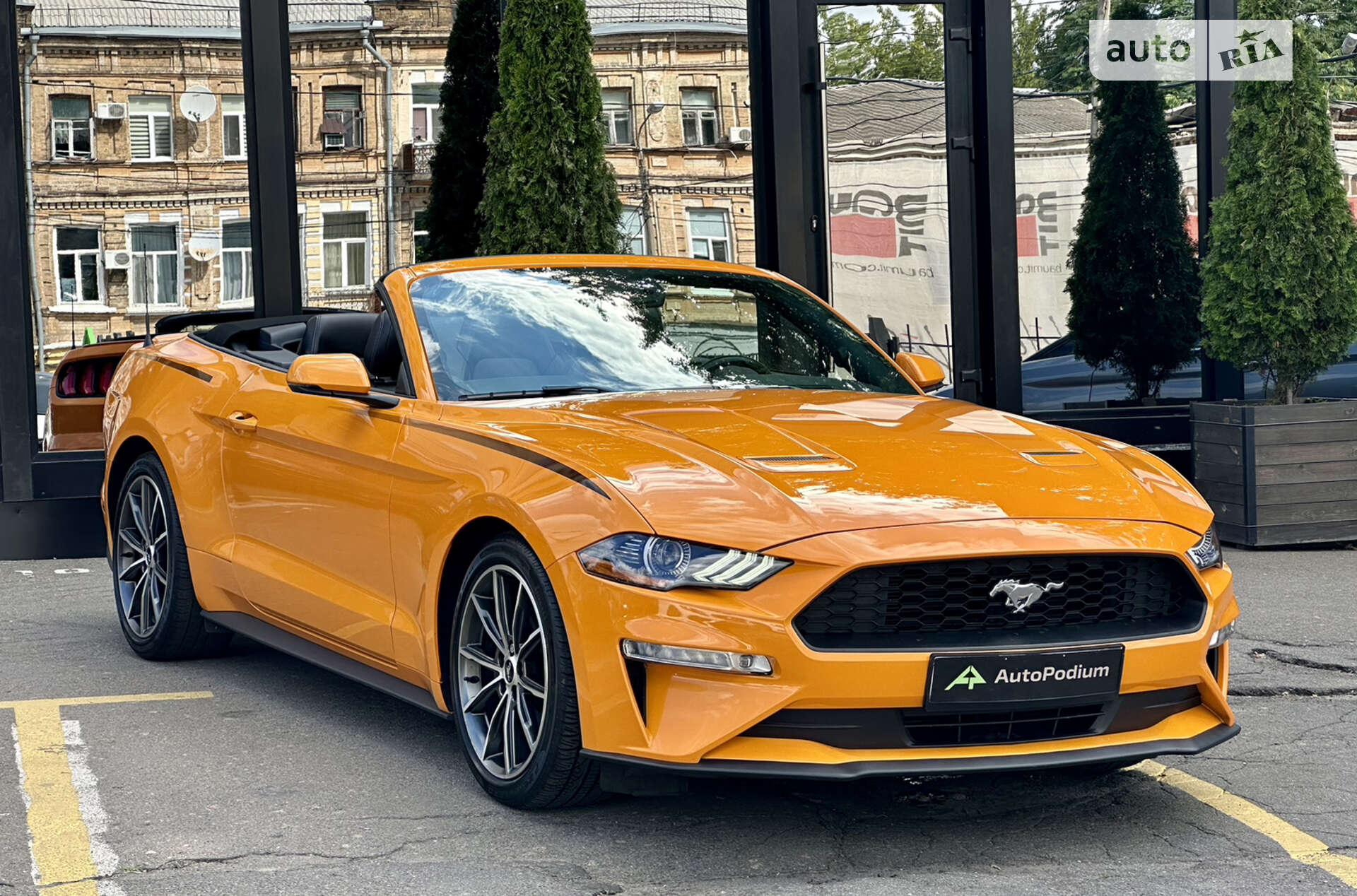 FORD MUSTANG 2019