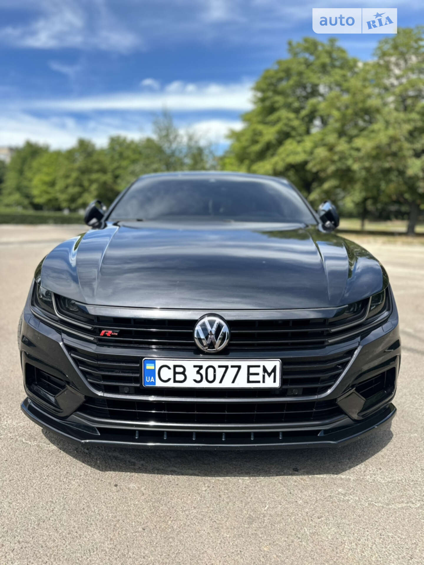 Головне фото звіту автомобіля VOLKSWAGEN ARTEON 2017