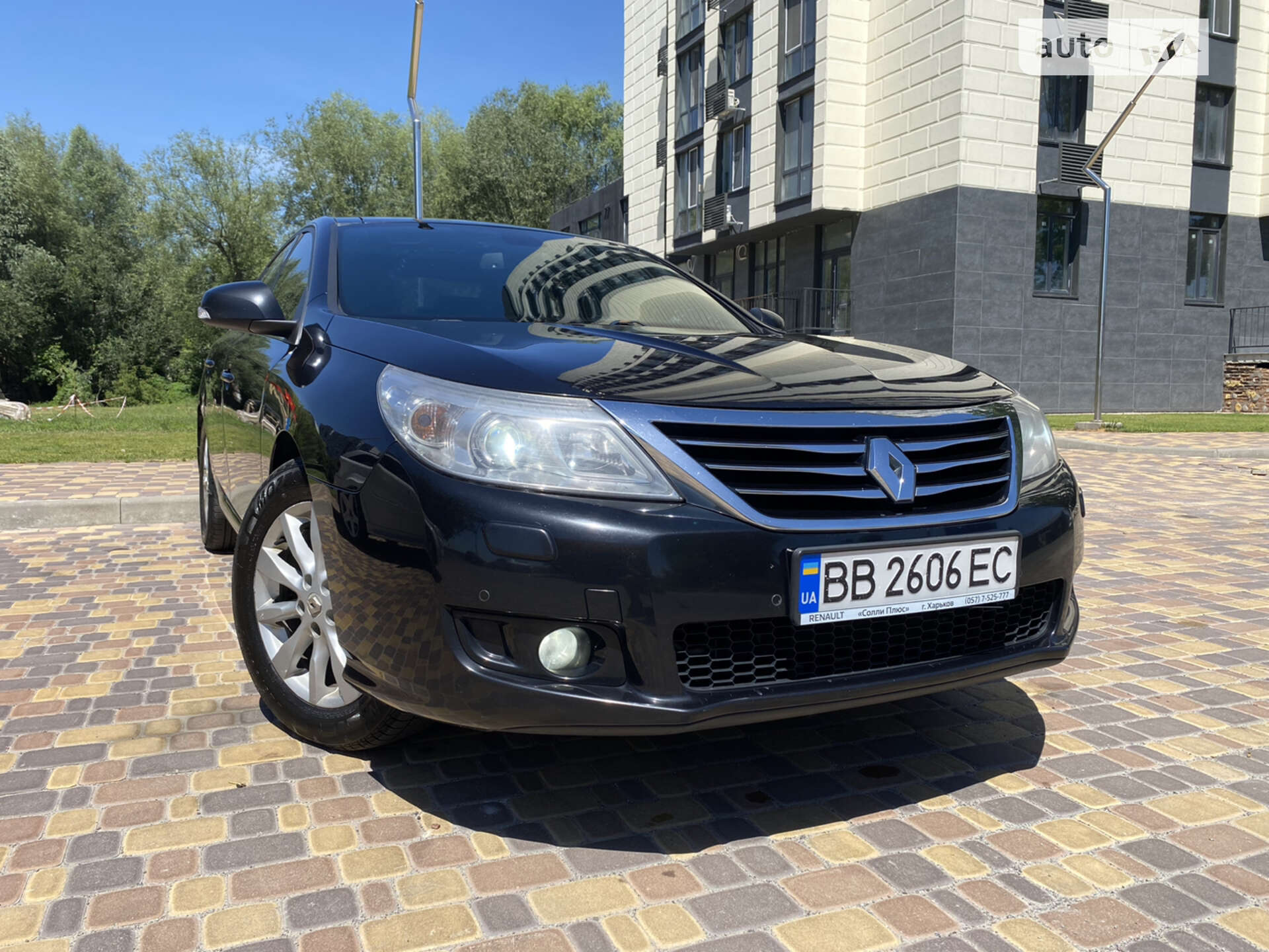 RENAULT LATITUDE 2013