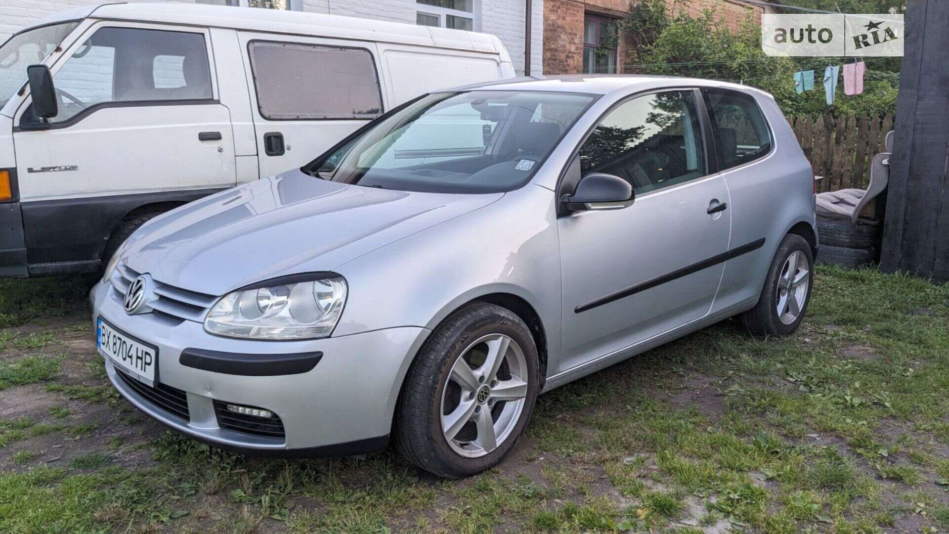 VOLKSWAGEN GOLF 2005