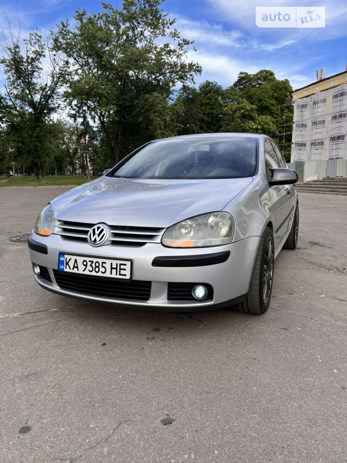 VOLKSWAGEN GOLF 2003