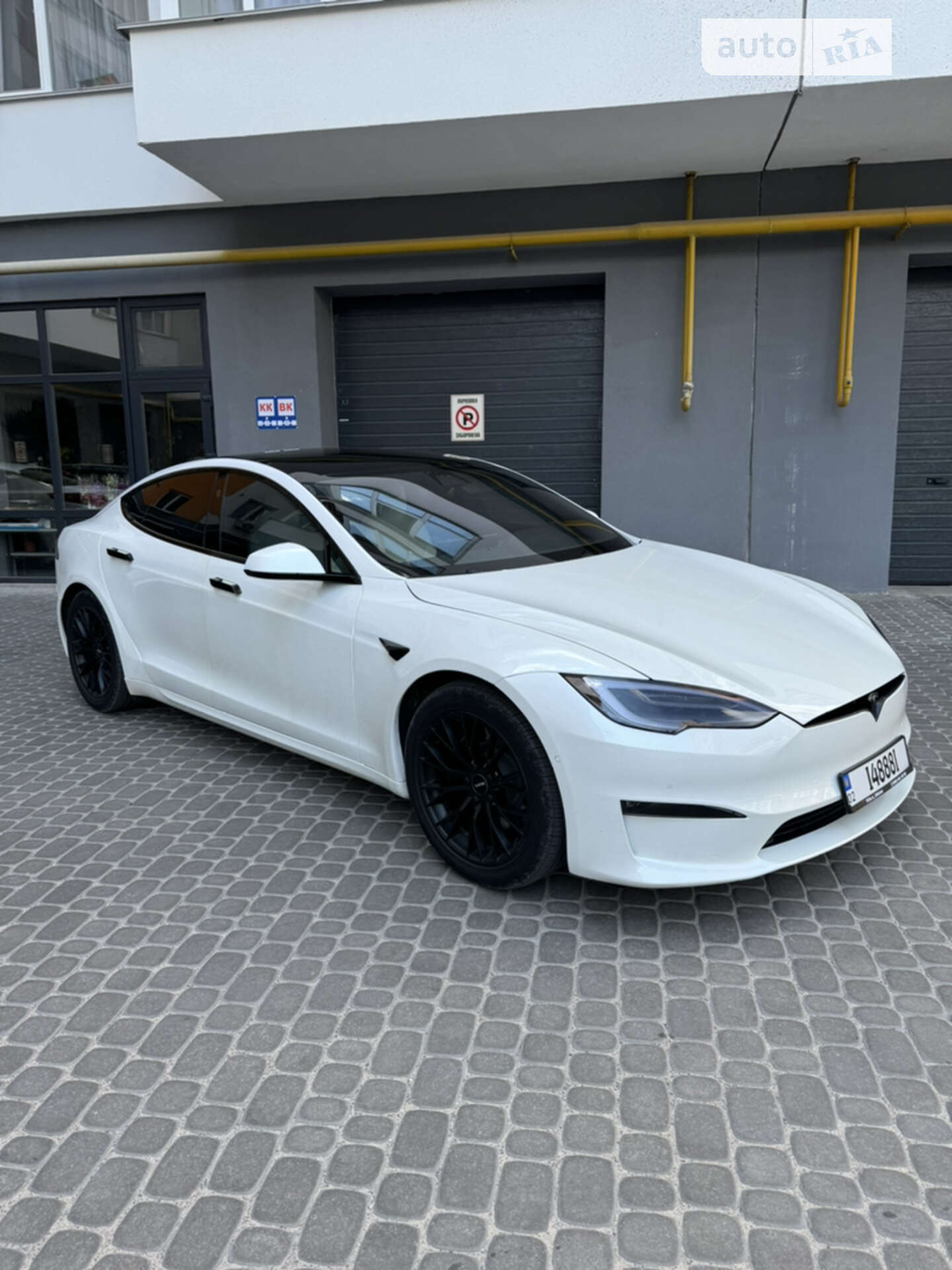 TESLA MODEL S 2021