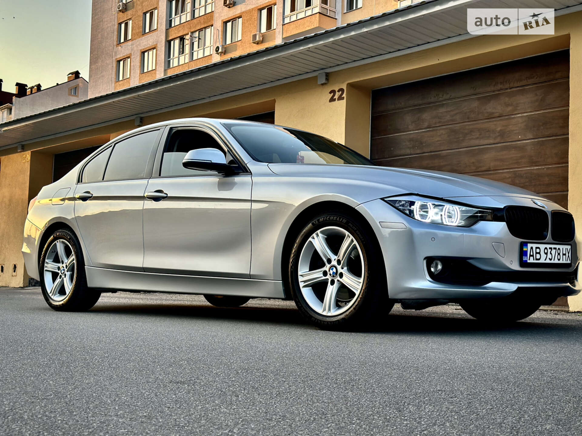 Головне фото звіту автомобіля BMW 328I 2014