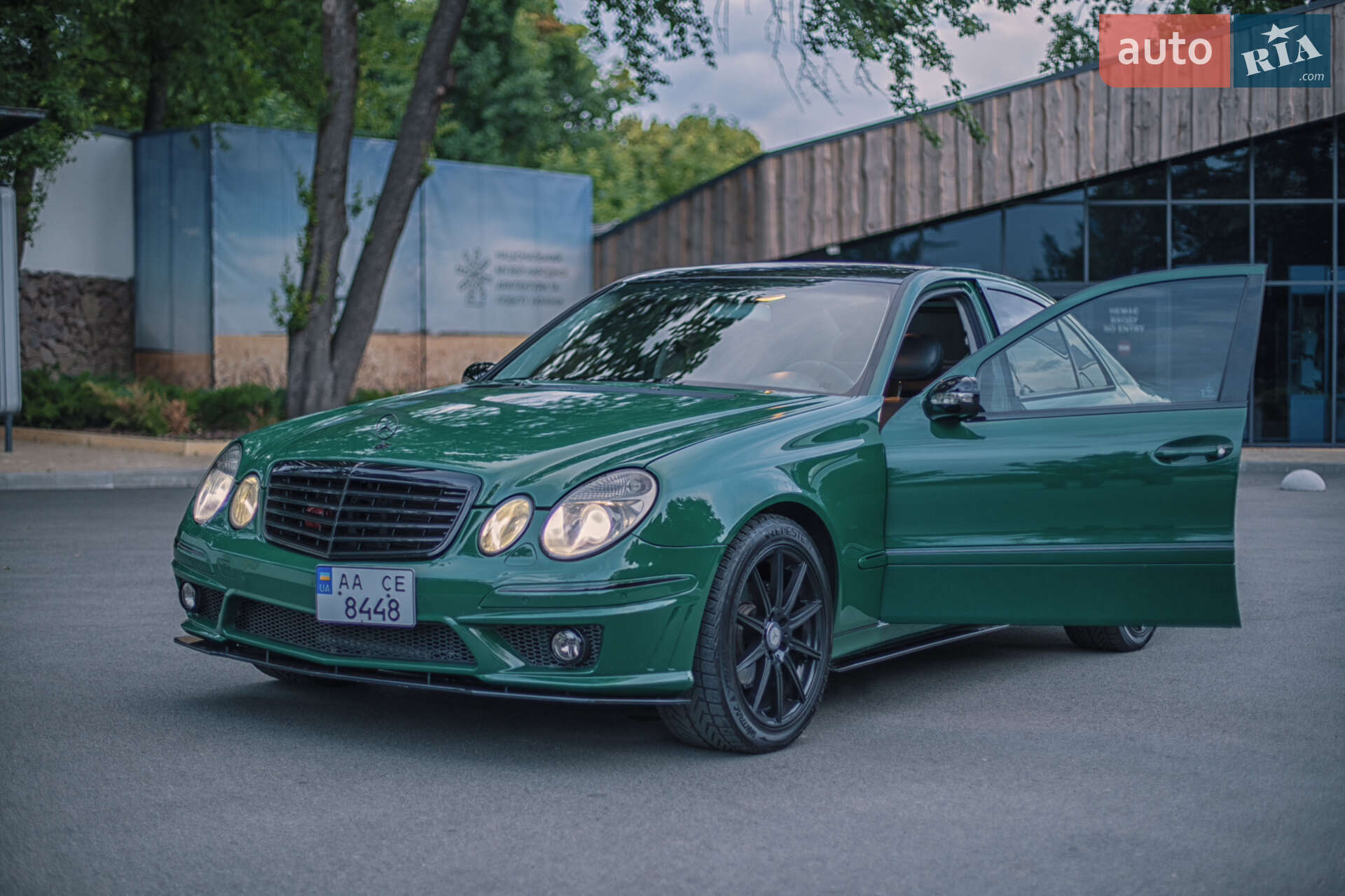 MERCEDES-BENZ E 240 2004