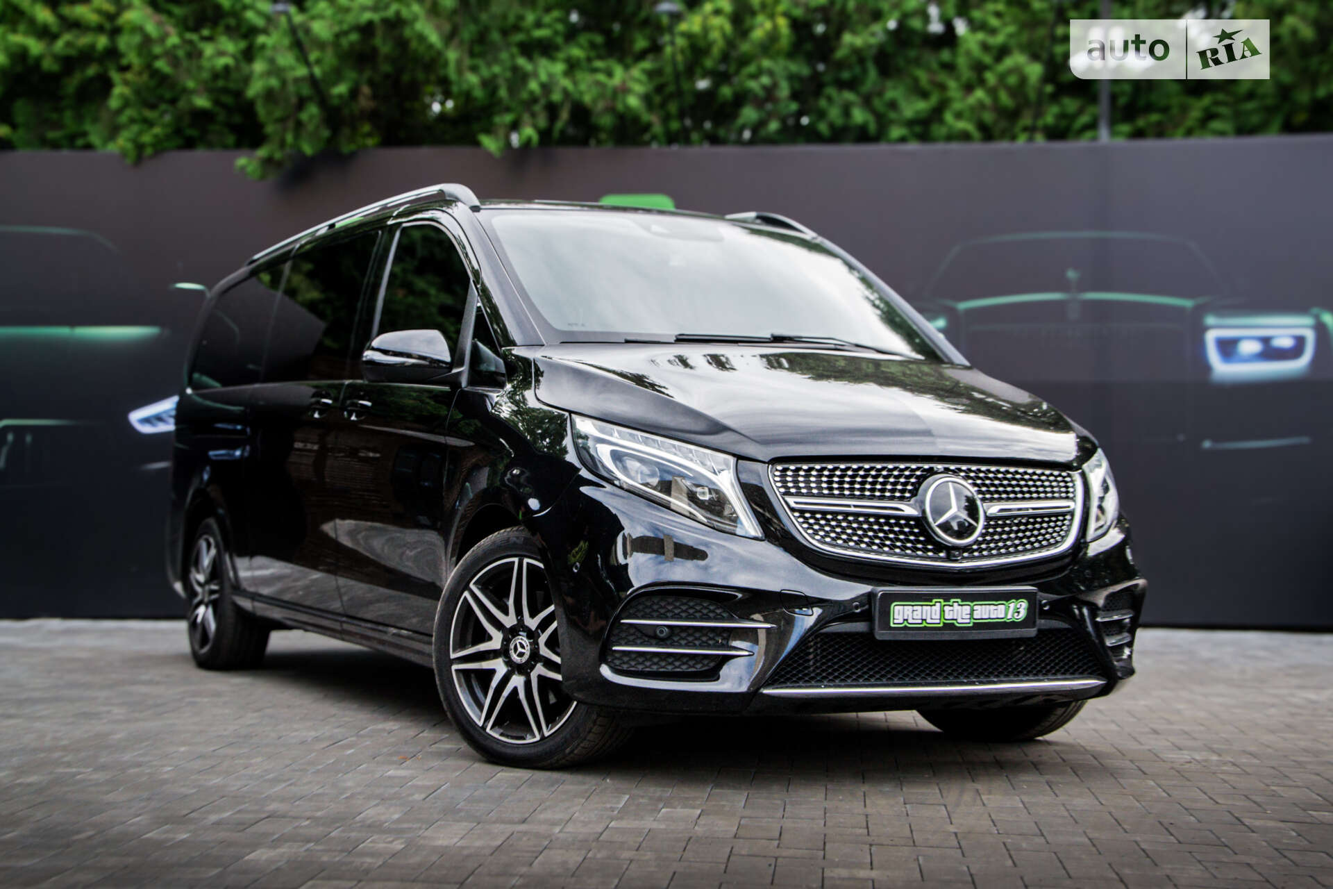 MERCEDES-BENZ V 220 D 2019
