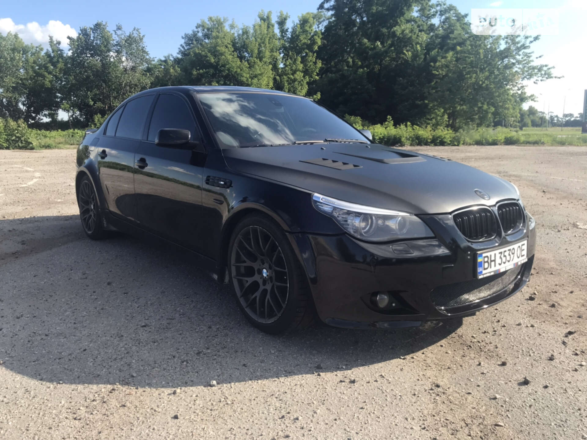 BMW 545I 2004