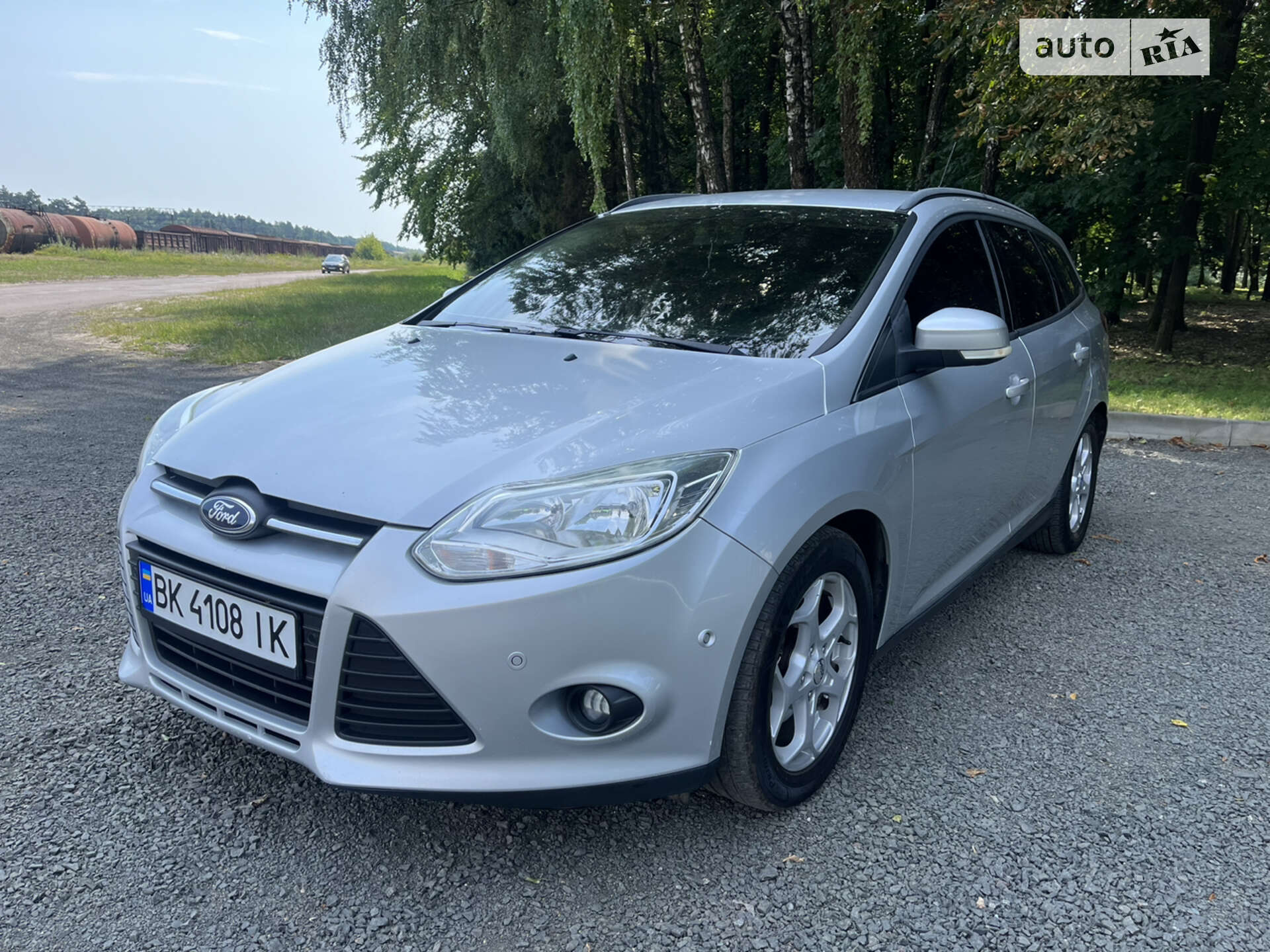 Головне фото звіту автомобіля FORD FOCUS 2012
