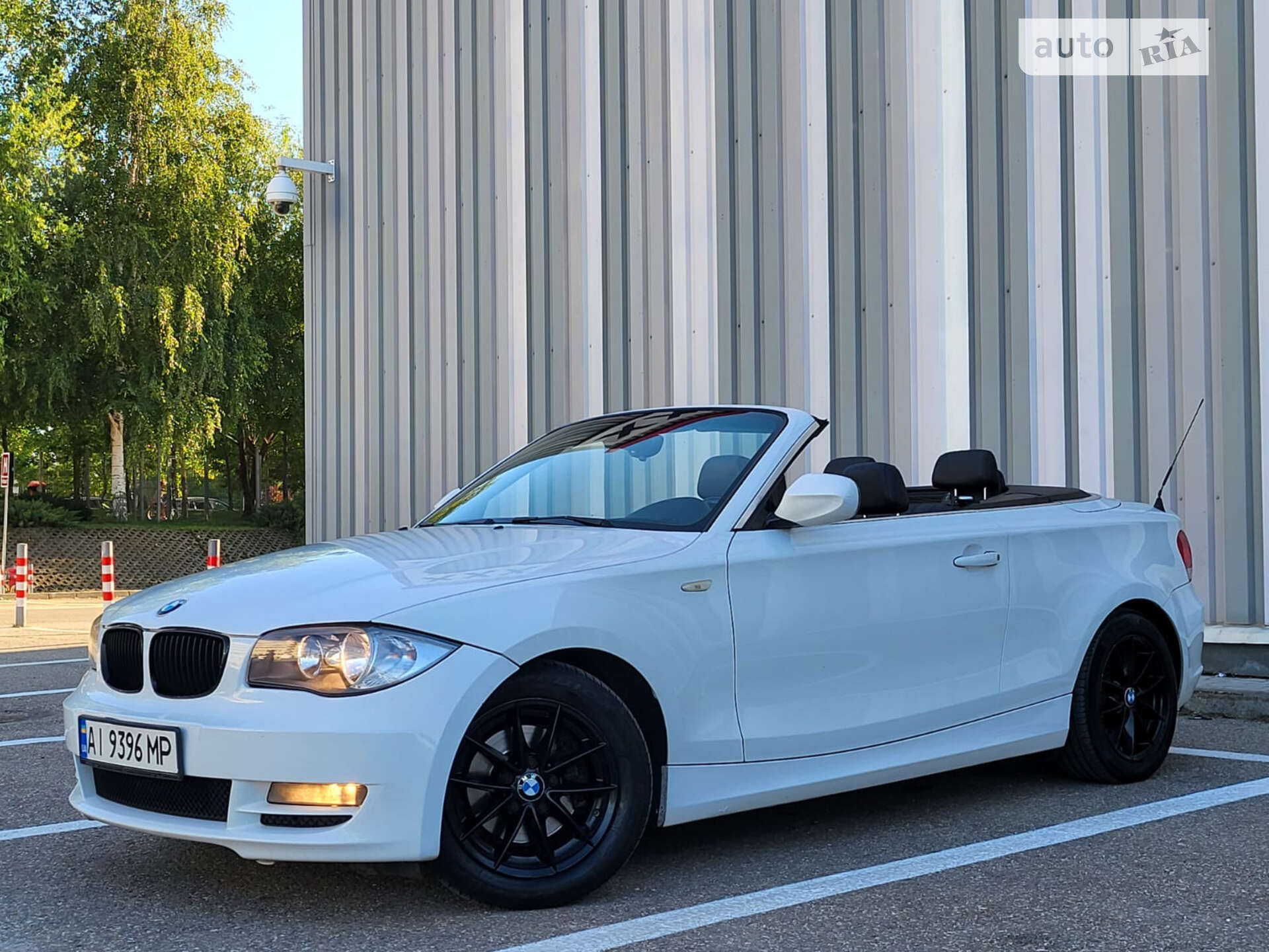 BMW 128I 2010