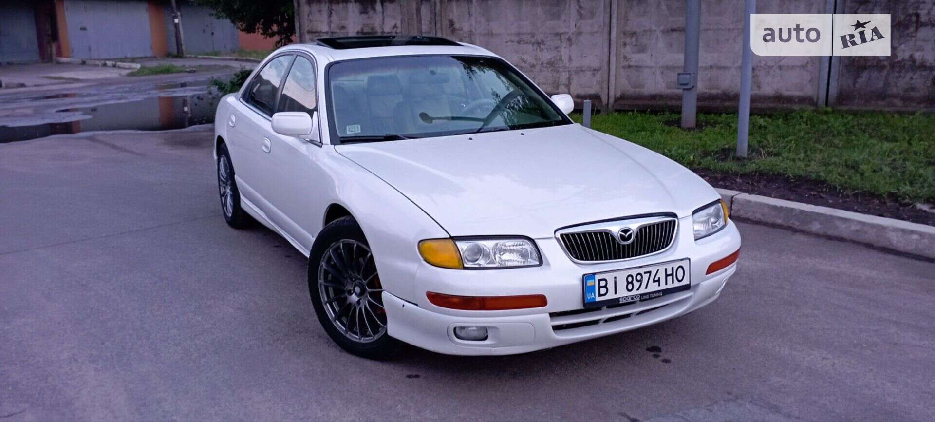 Mazda Millenia 2000