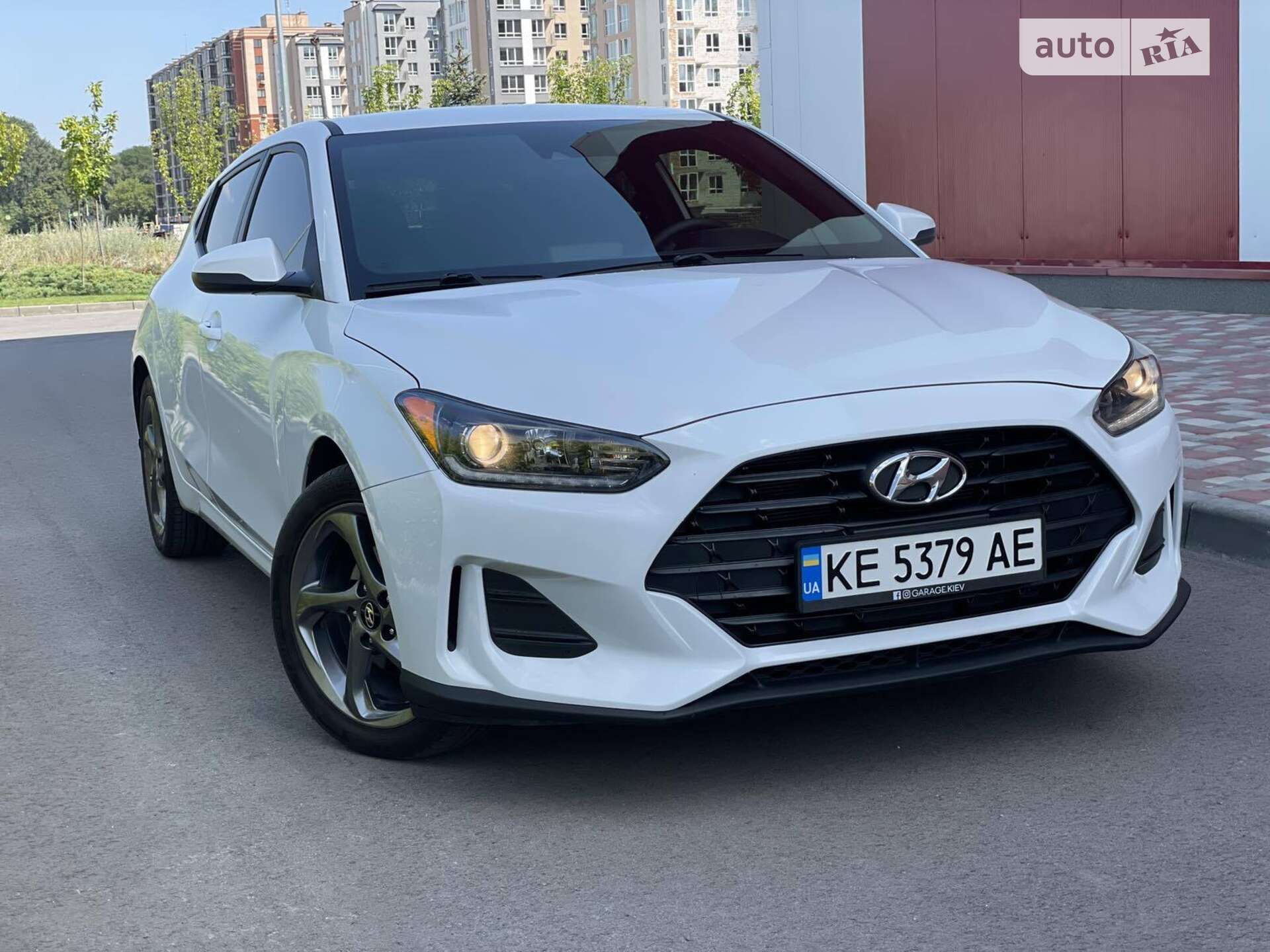 HYUNDAI VELOSTER 2019