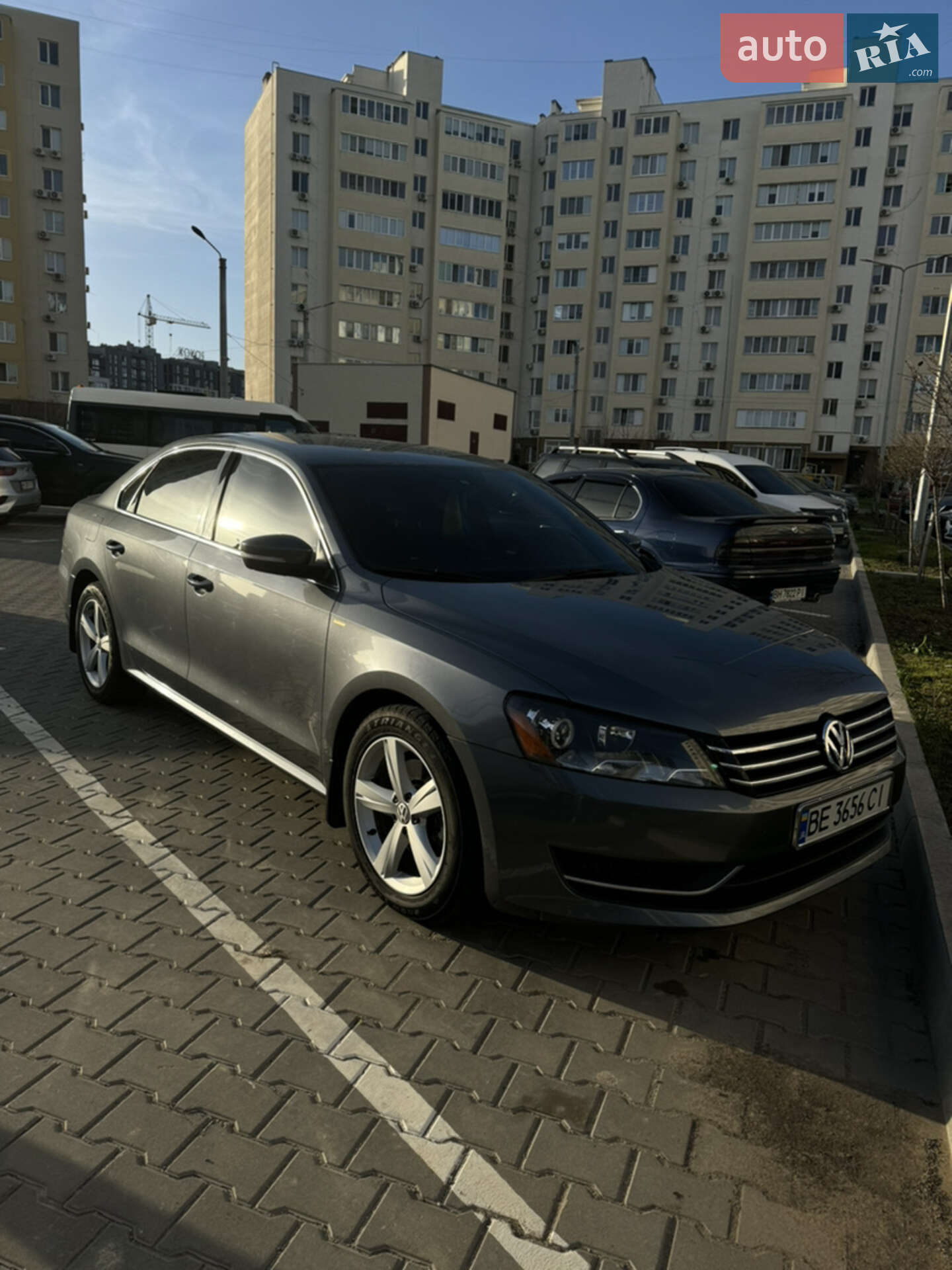 VOLKSWAGEN PASSAT 2013