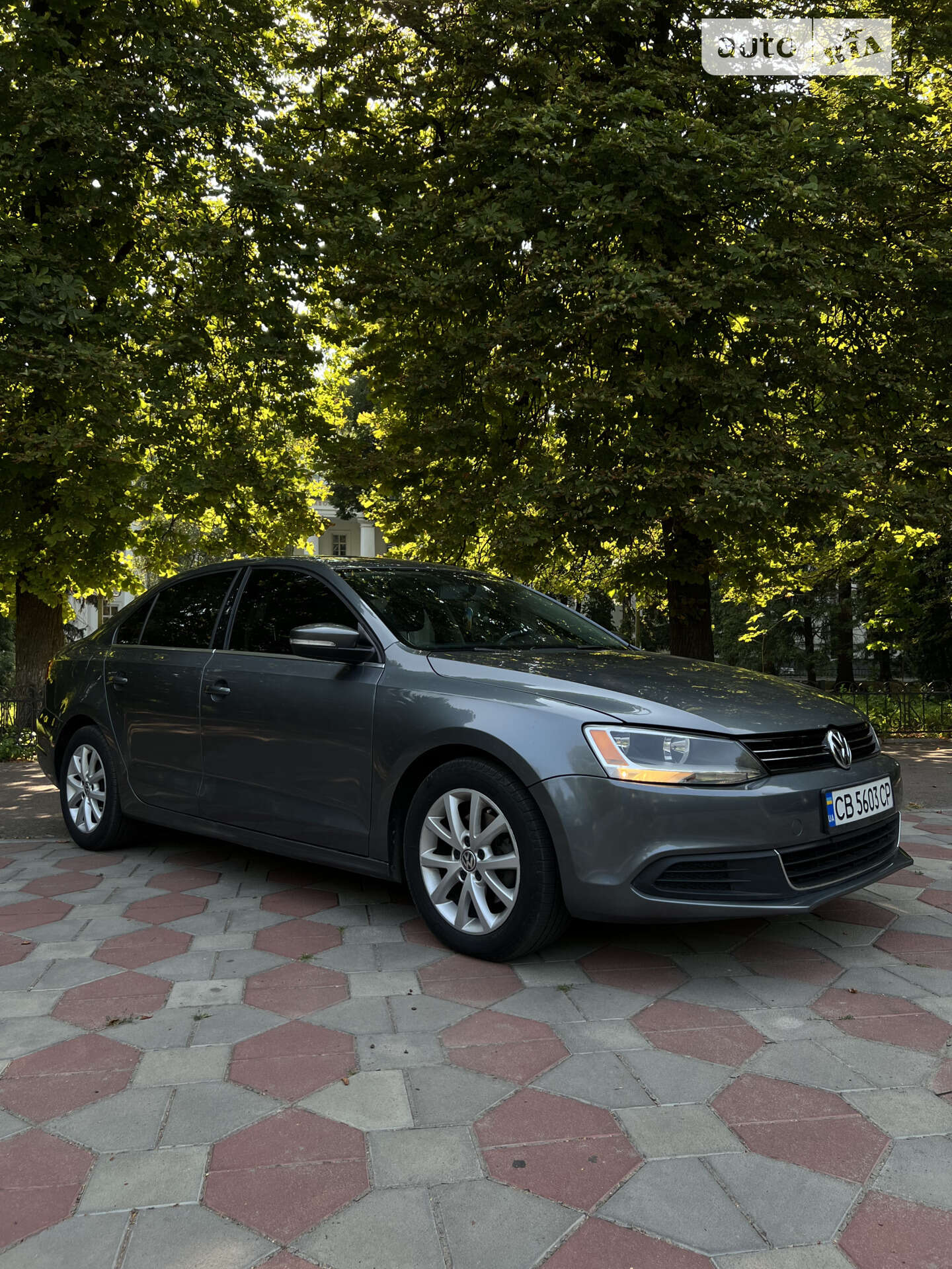 VOLKSWAGEN JETTA 2012