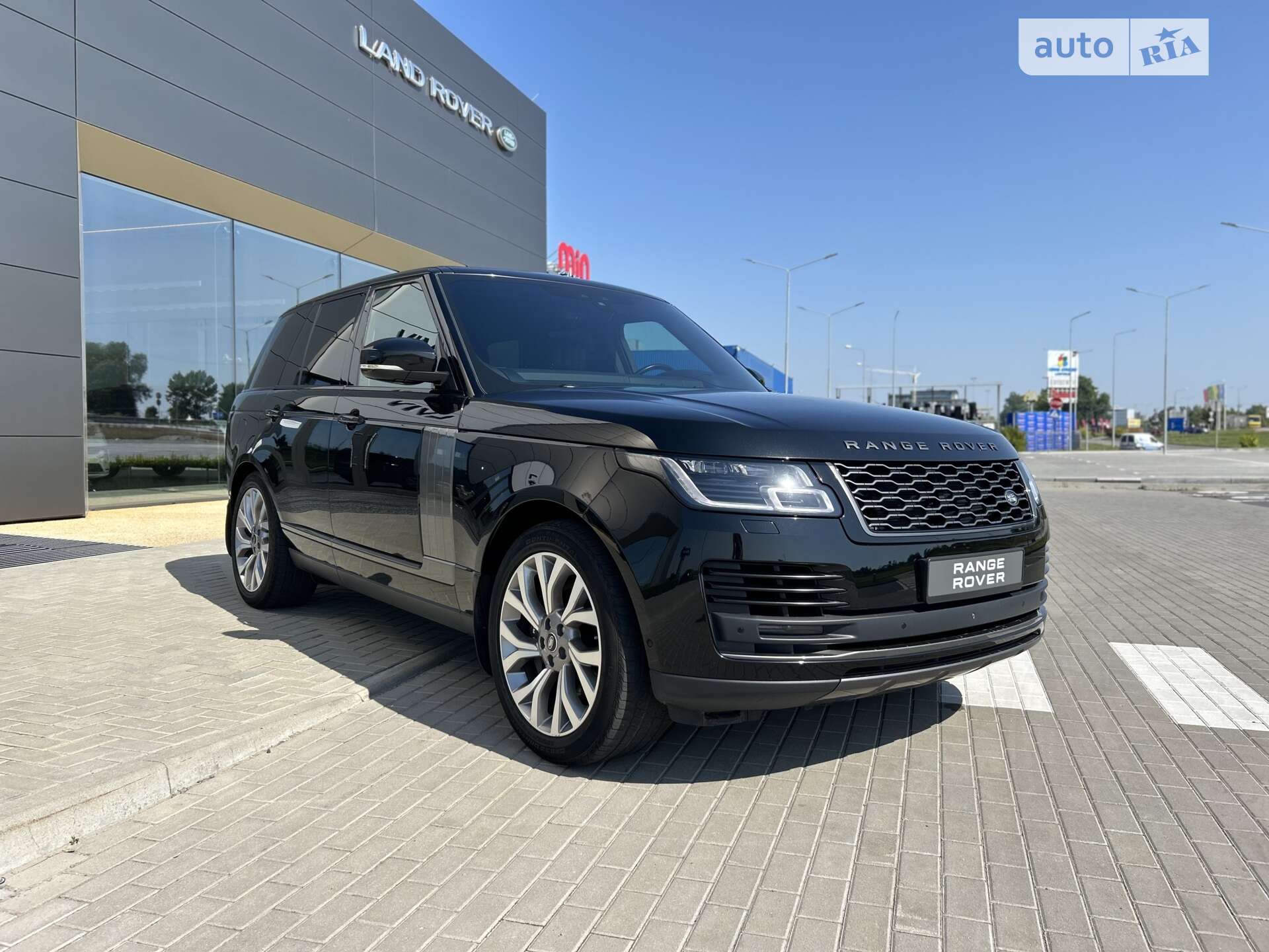 Головне фото звіту автомобіля LAND ROVER RANGE ROVER 2018