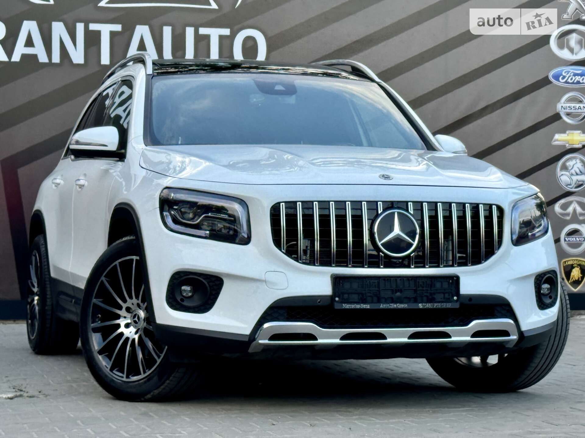 MERCEDES-BENZ GLB 250 2020