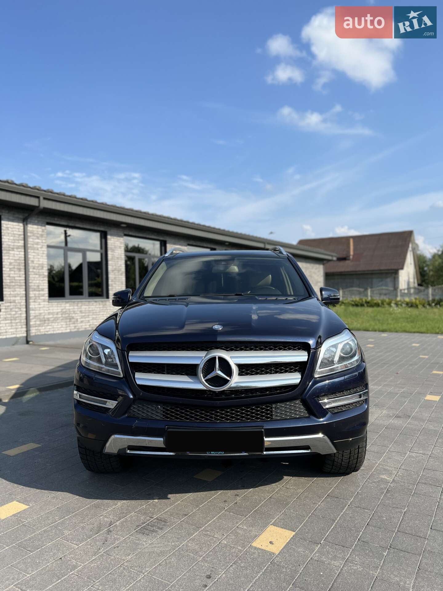 Головне фото звіту автомобіля MERCEDES-BENZ GL 450 2015