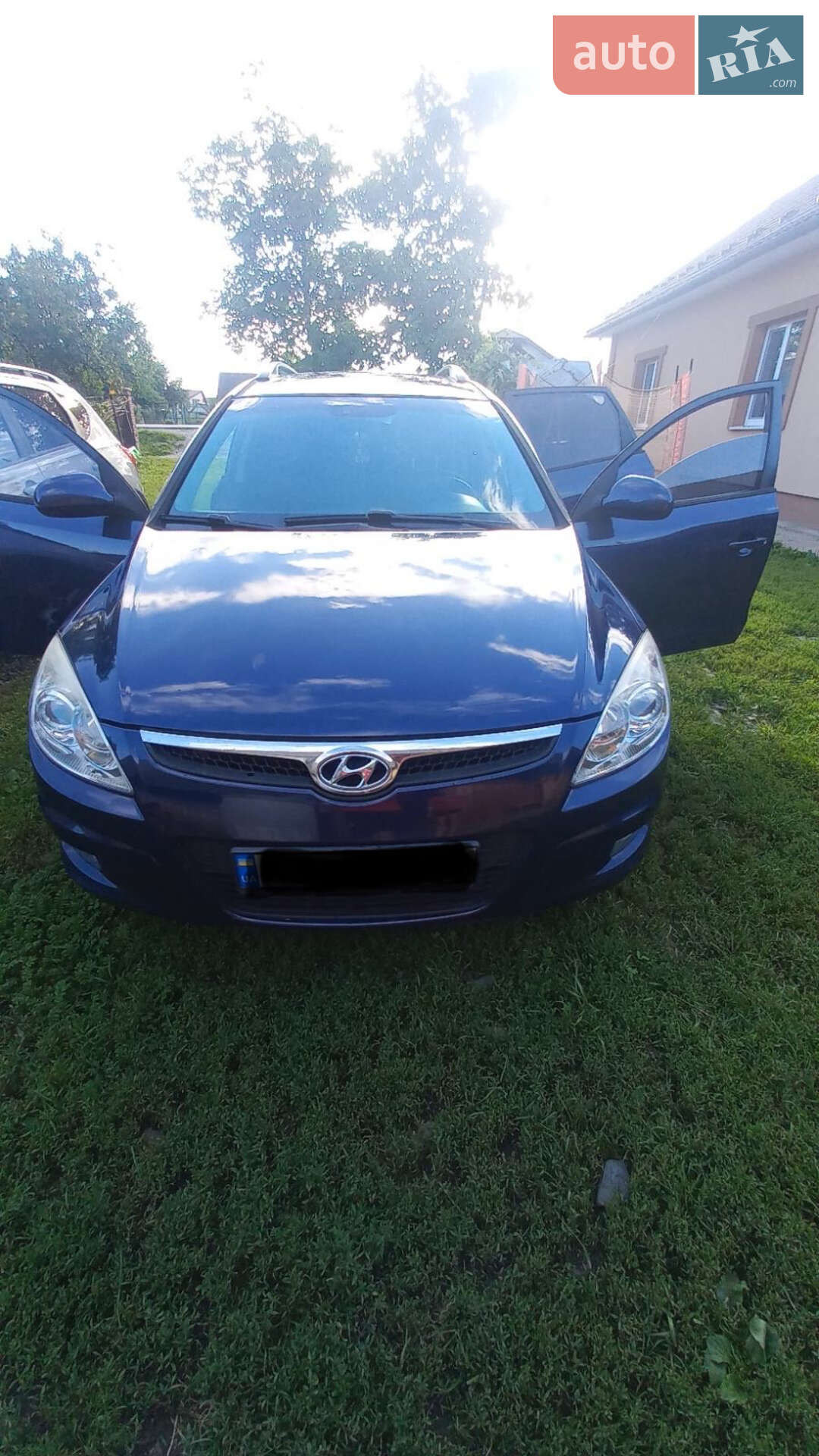 HYUNDAI I30 2010