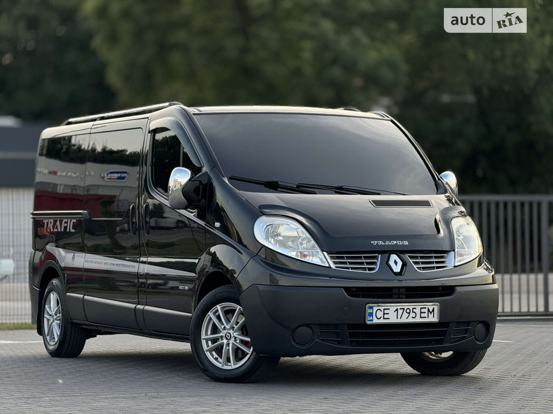 RENAULT TRAFIC 2009